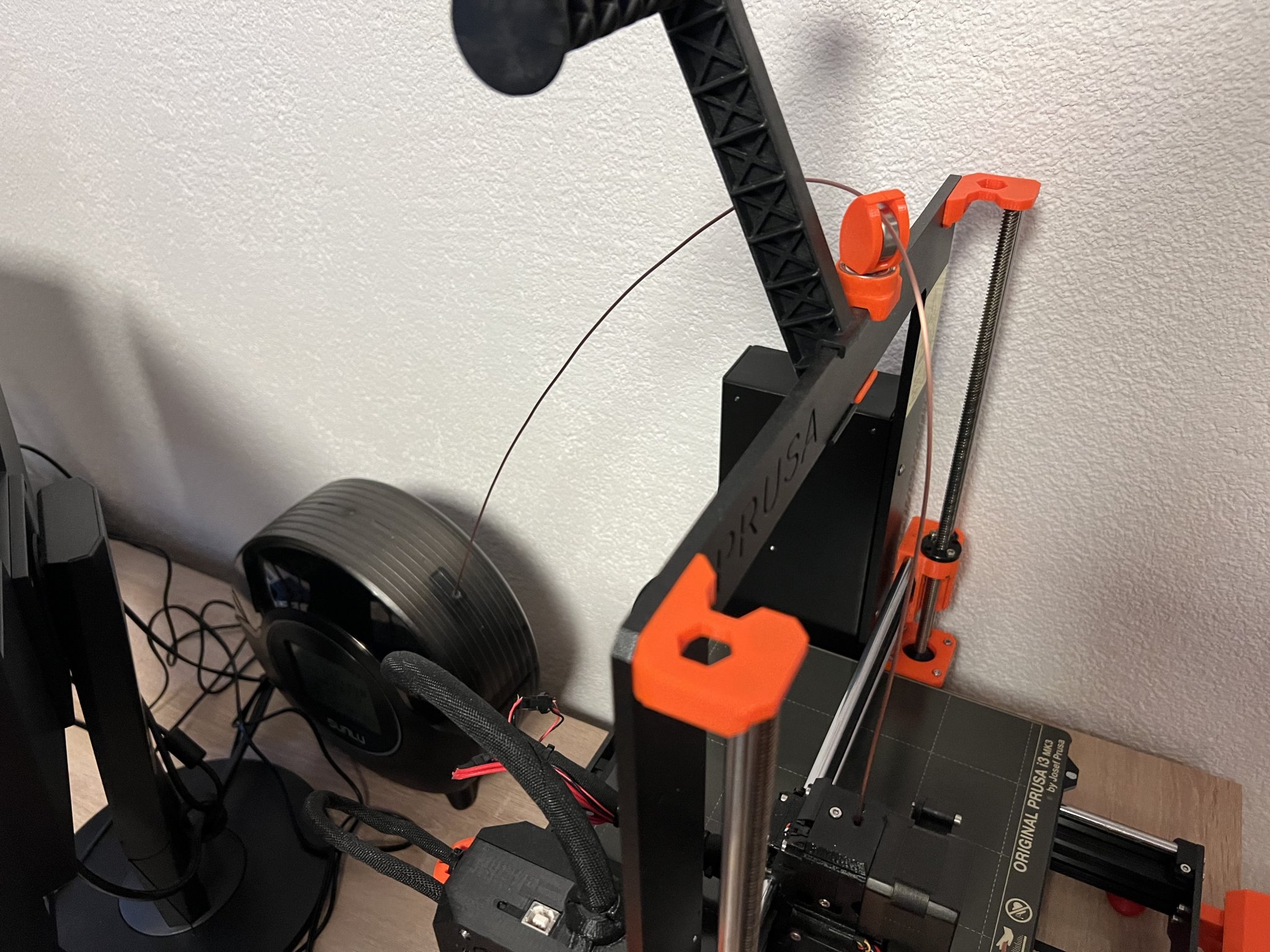 Bộ phân phối sợi filament cho Prusa