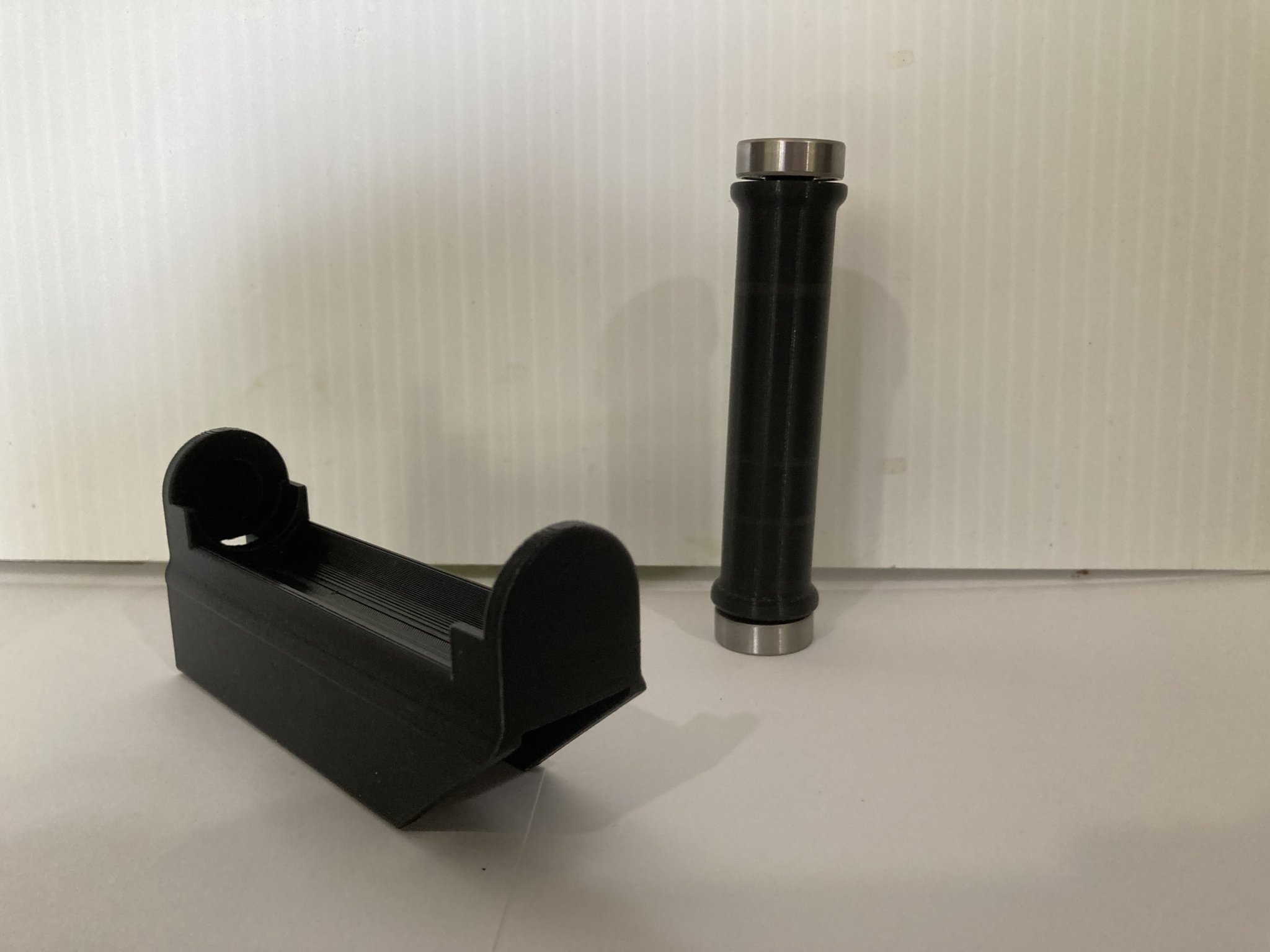 Remix-MPMD-SpoolHolder