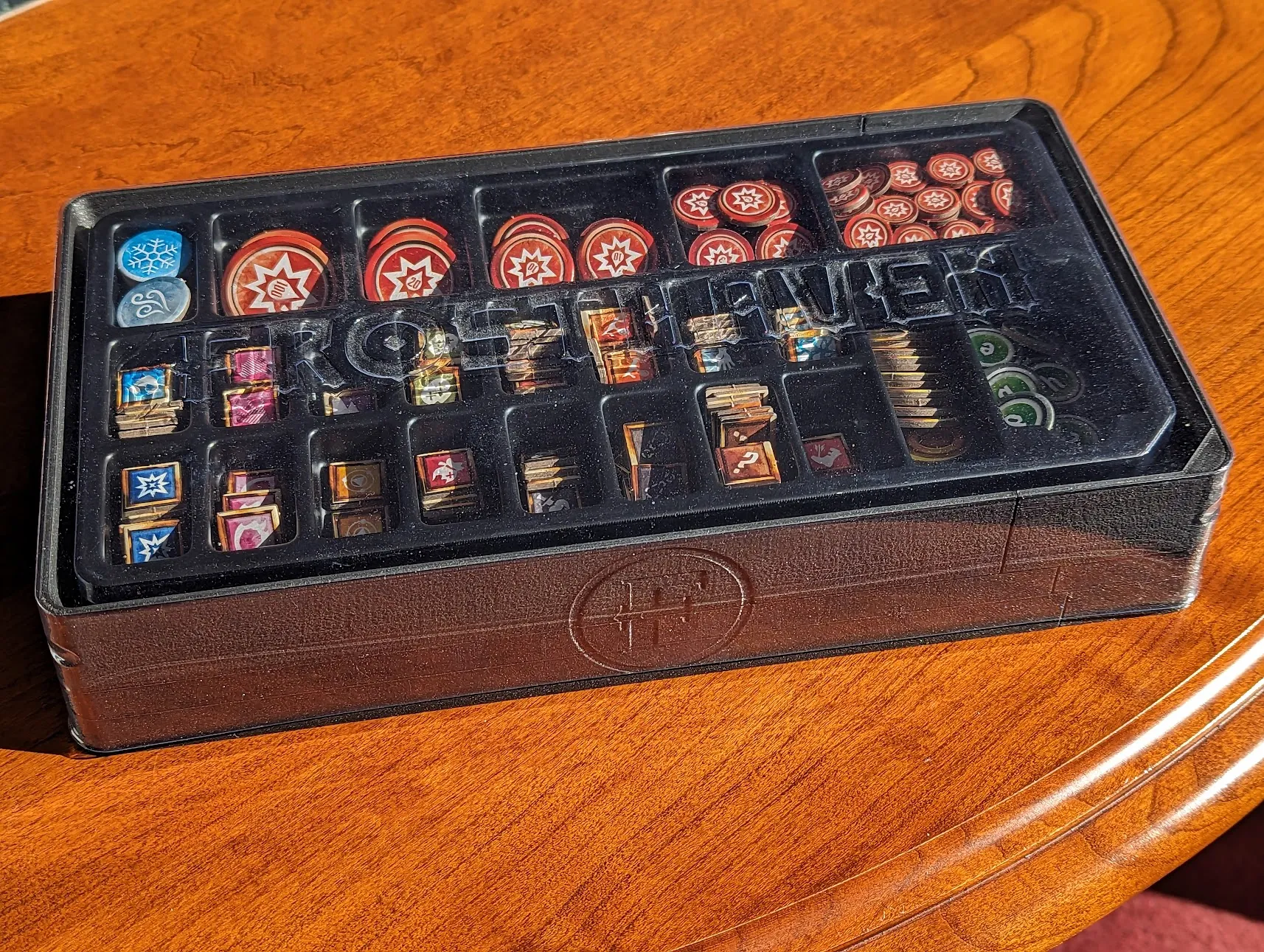 Tiêu đề Công cụ sắp xếp và lưu trữ màn hình Frosthaven cho cá