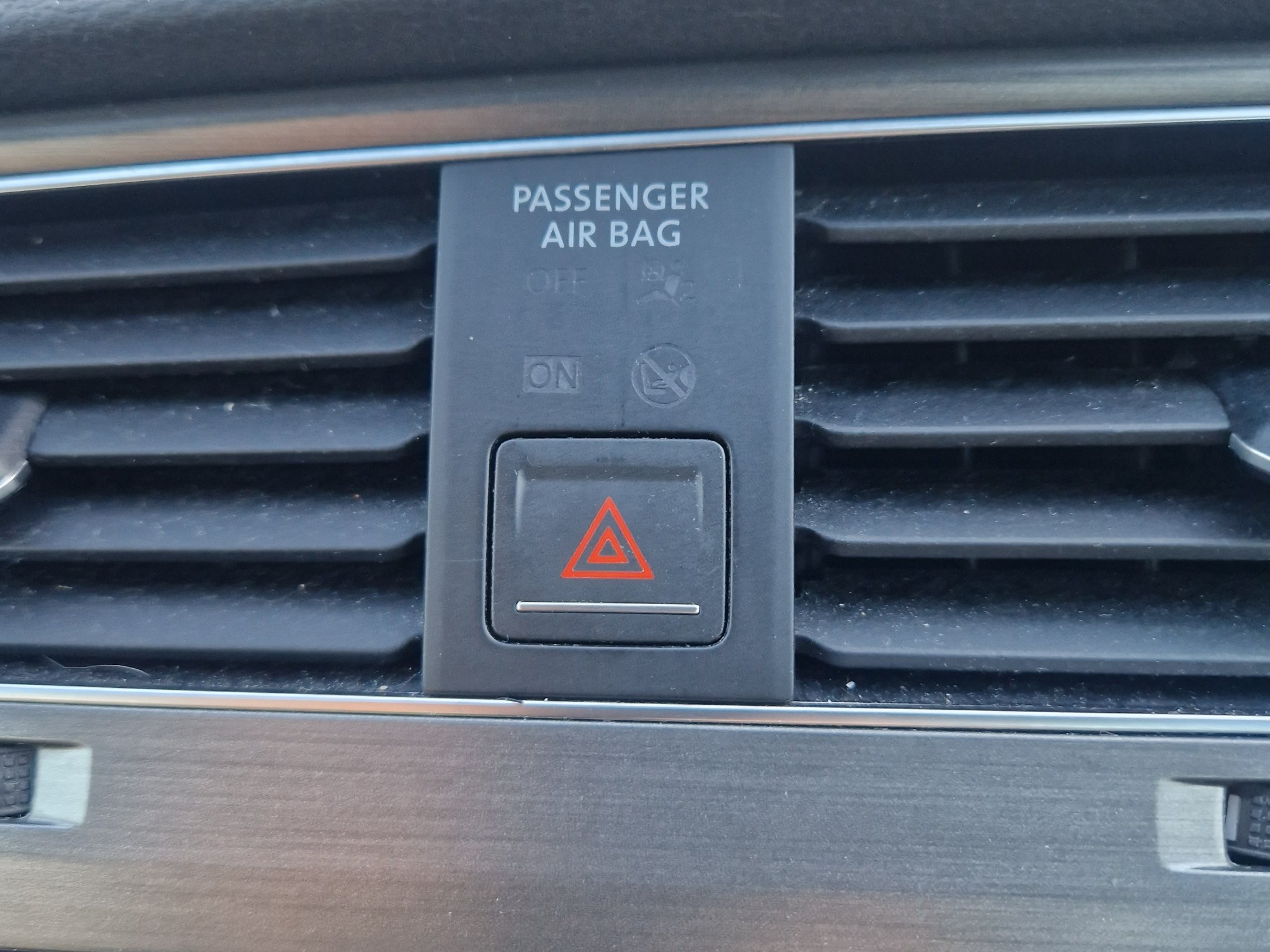 Tiêu đề Giá đỡ điện thoại Volkswagen Tổng kết Cho phép gắ