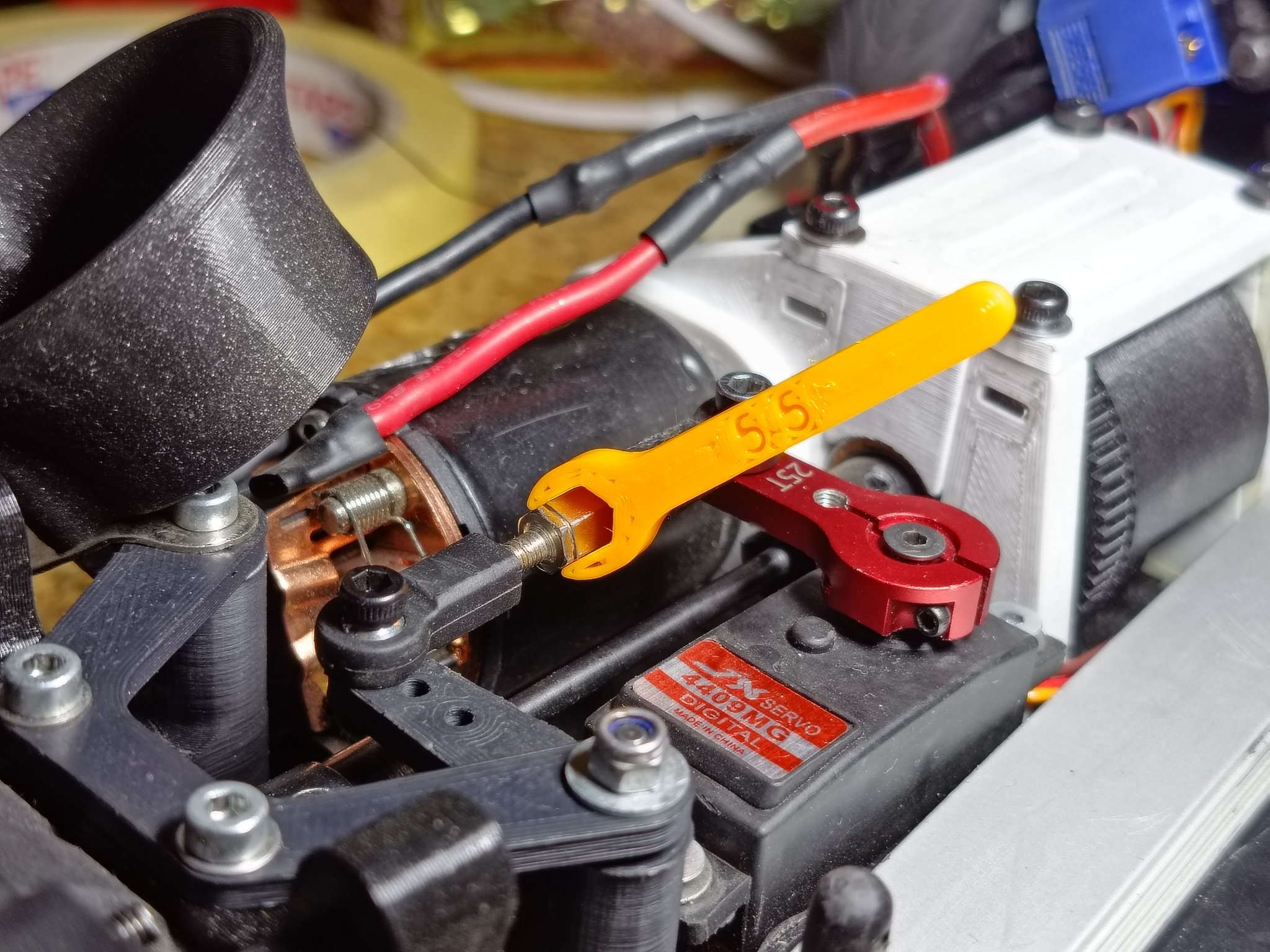 Tiêu đề Cờ lê 55 - for RC link HSP Himoto Maverick Strada Tóm tắt