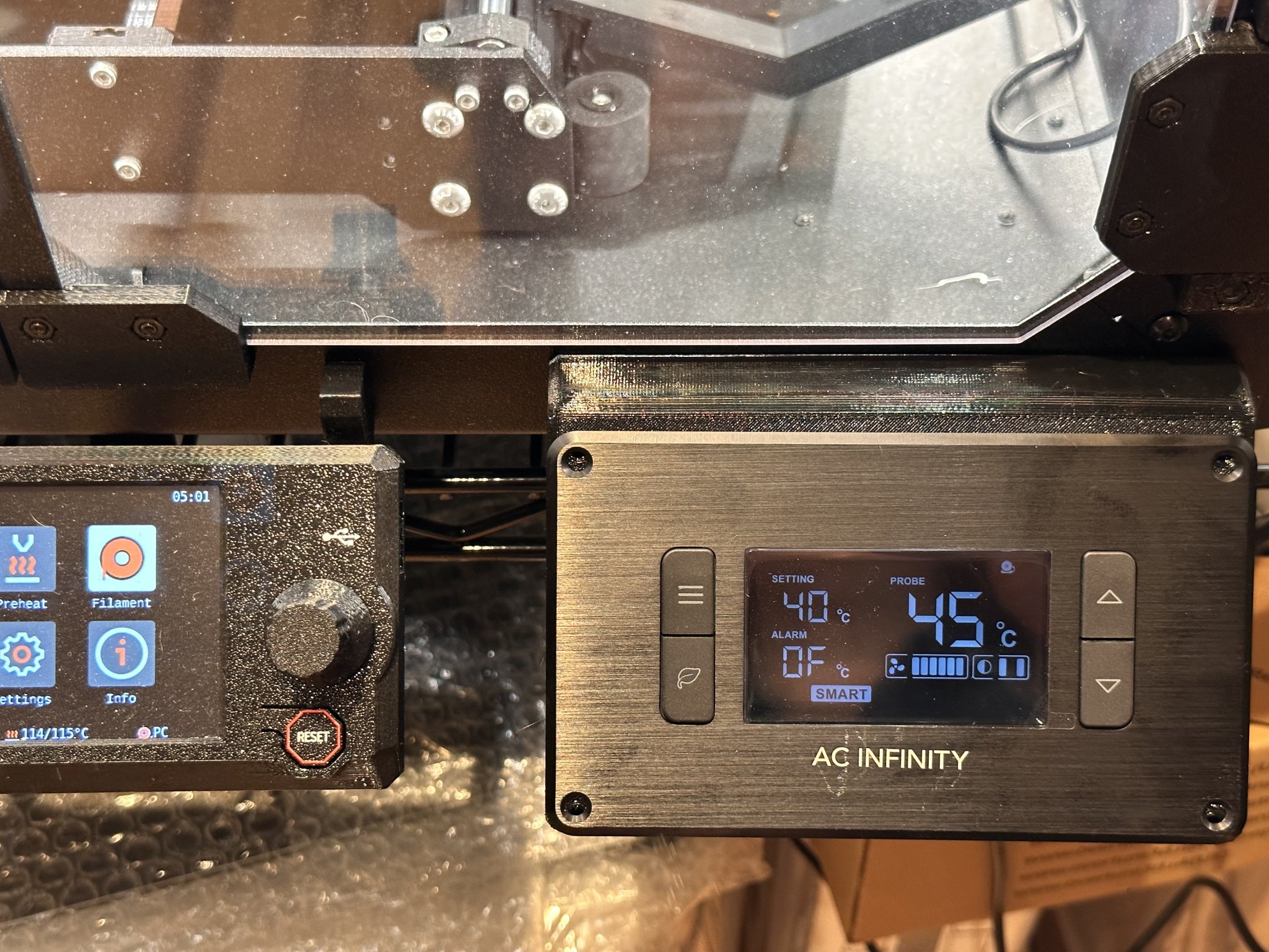 Giá đỡ Bộ điều khiển AC Infinity AIRPLATE T3 AI-APT3 cho Lồng ấp Nguyên bản Prusa