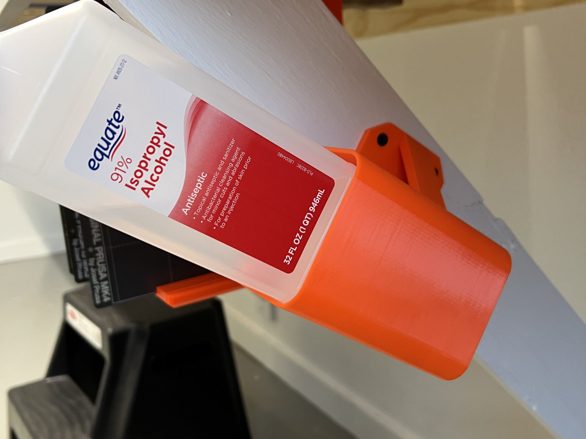 Kệ Đựng Chai Isopropyl Dưới Quầy