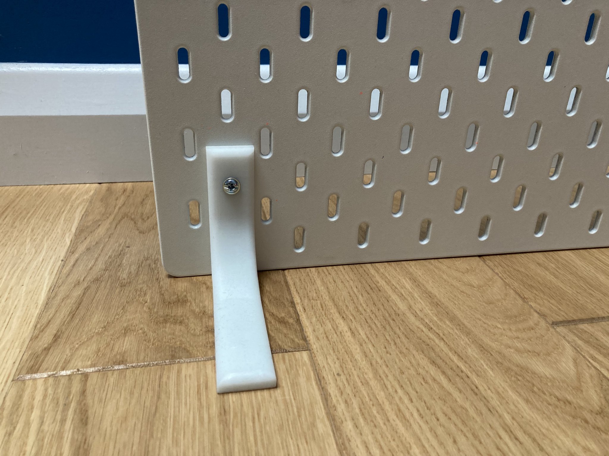 Ikea Skadis Pegboard stand