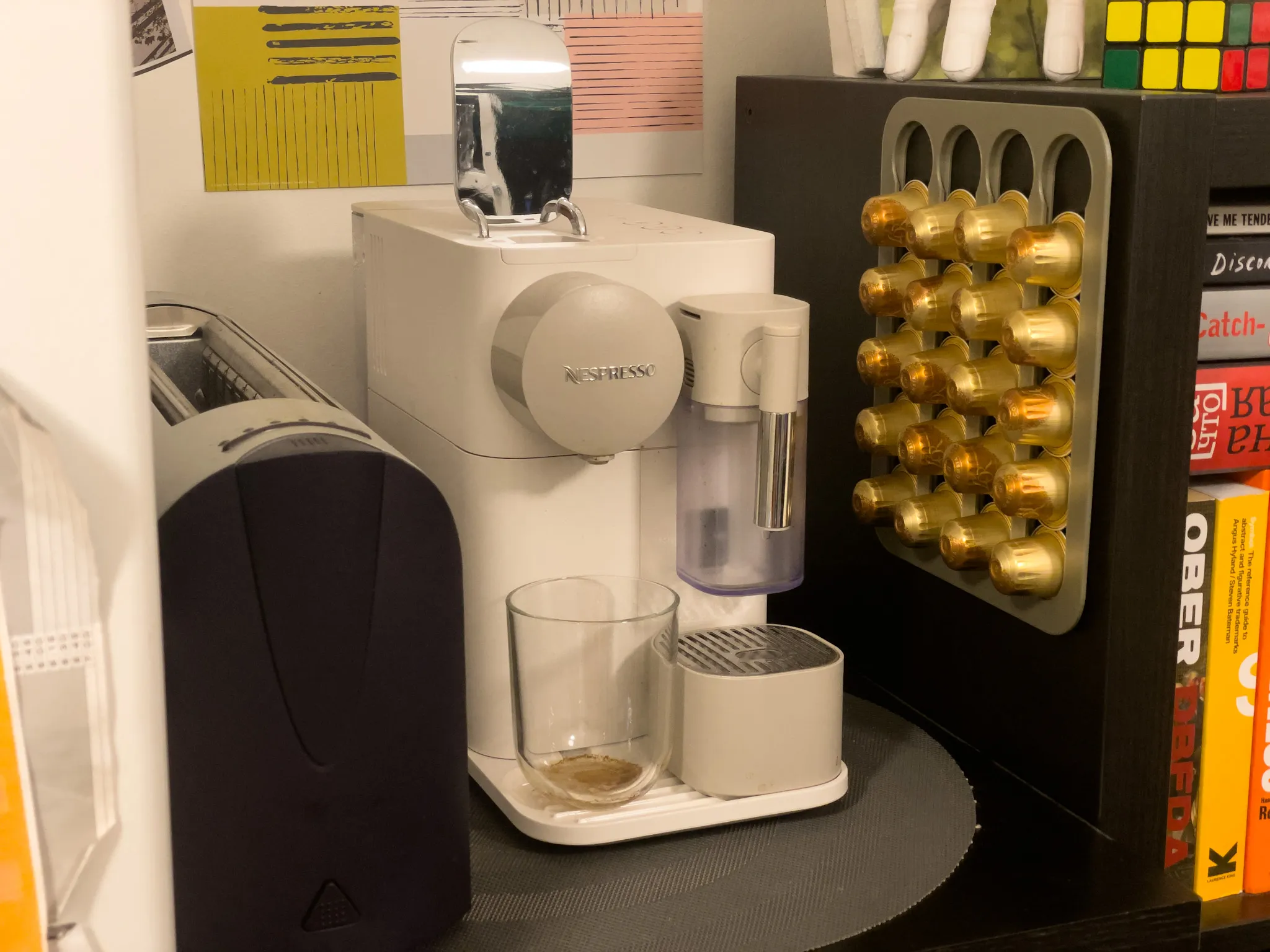 Khay đựng viên nén Nespresso với độ dung sai lỏng hơn