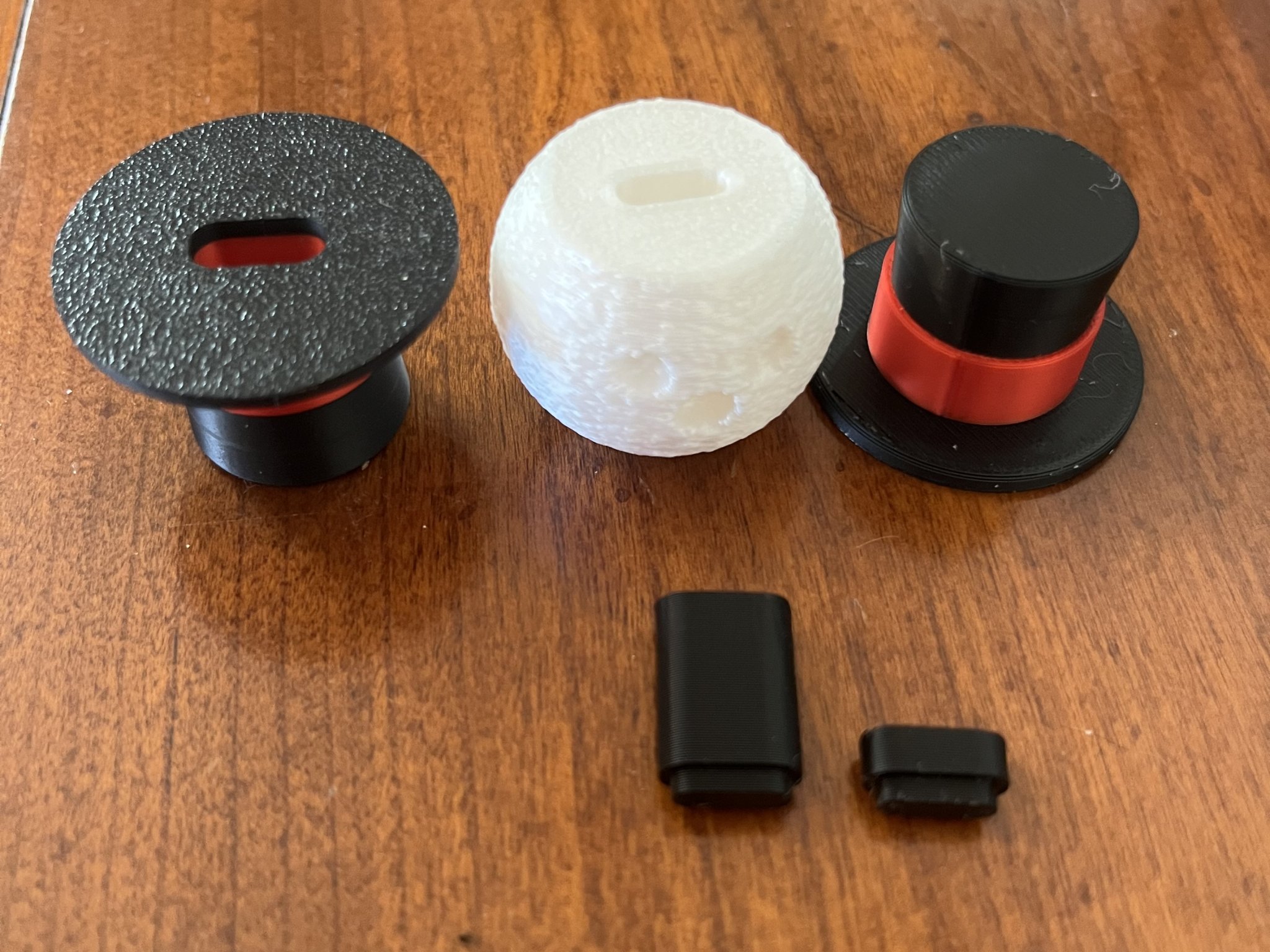 Chốt Nón Người Tuyết