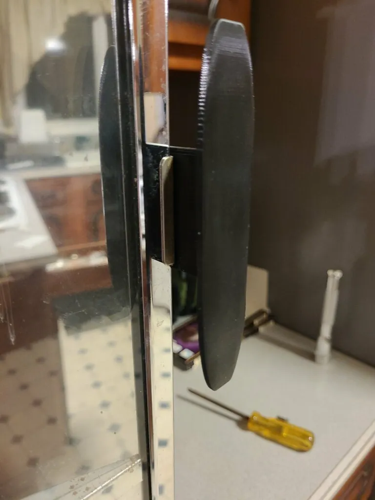 Tiêu đề TappanOvenDoorHandle Tóm tắt Một trong những tay nắm