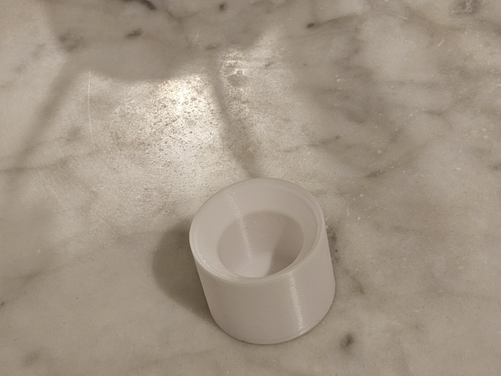 Tiêu đề Hộp đựng kem đánh răng Colgate Tóm tắt Giá đỡGiá