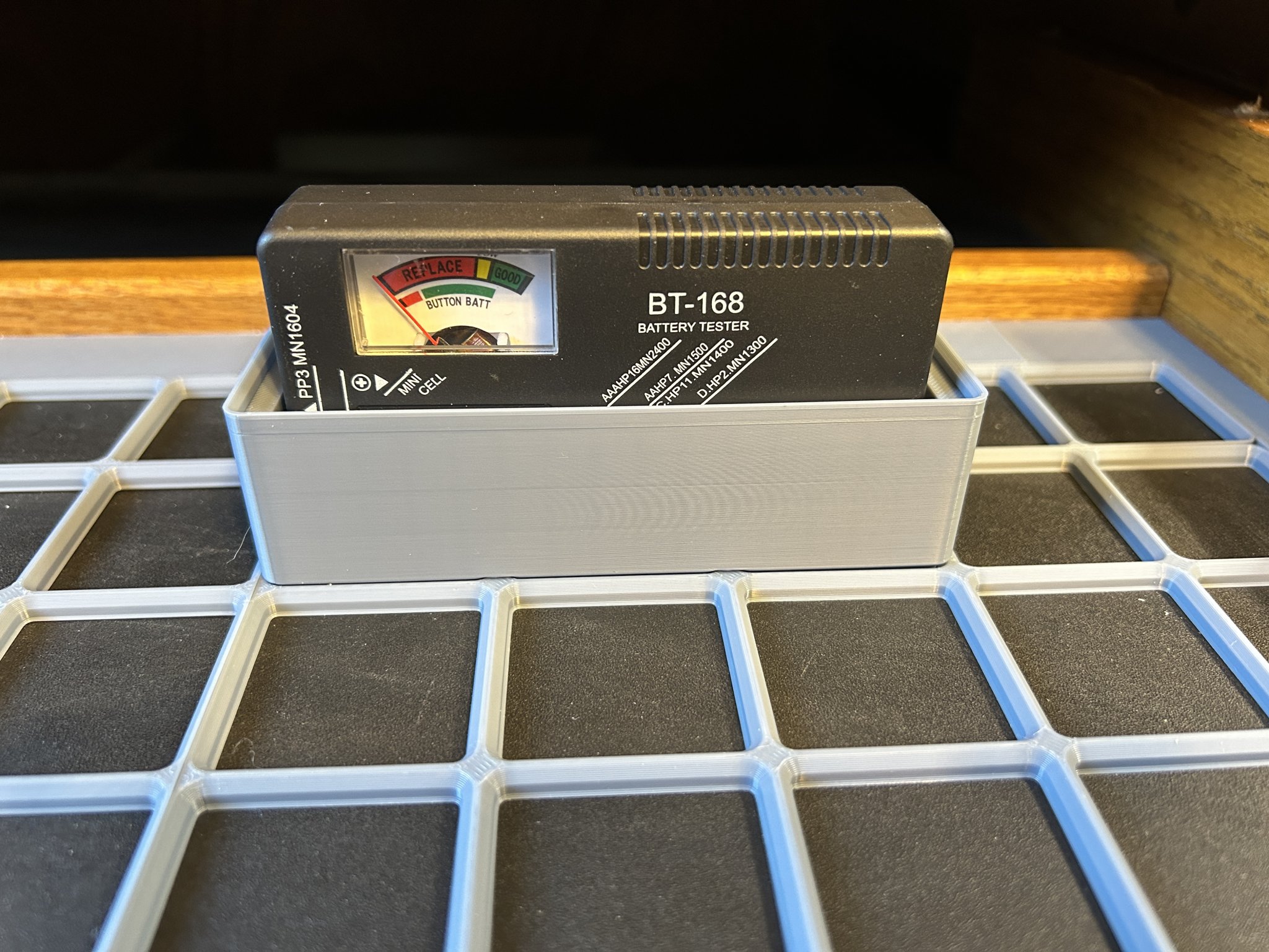 BT-168 Battery Tester Gridfinity Holder