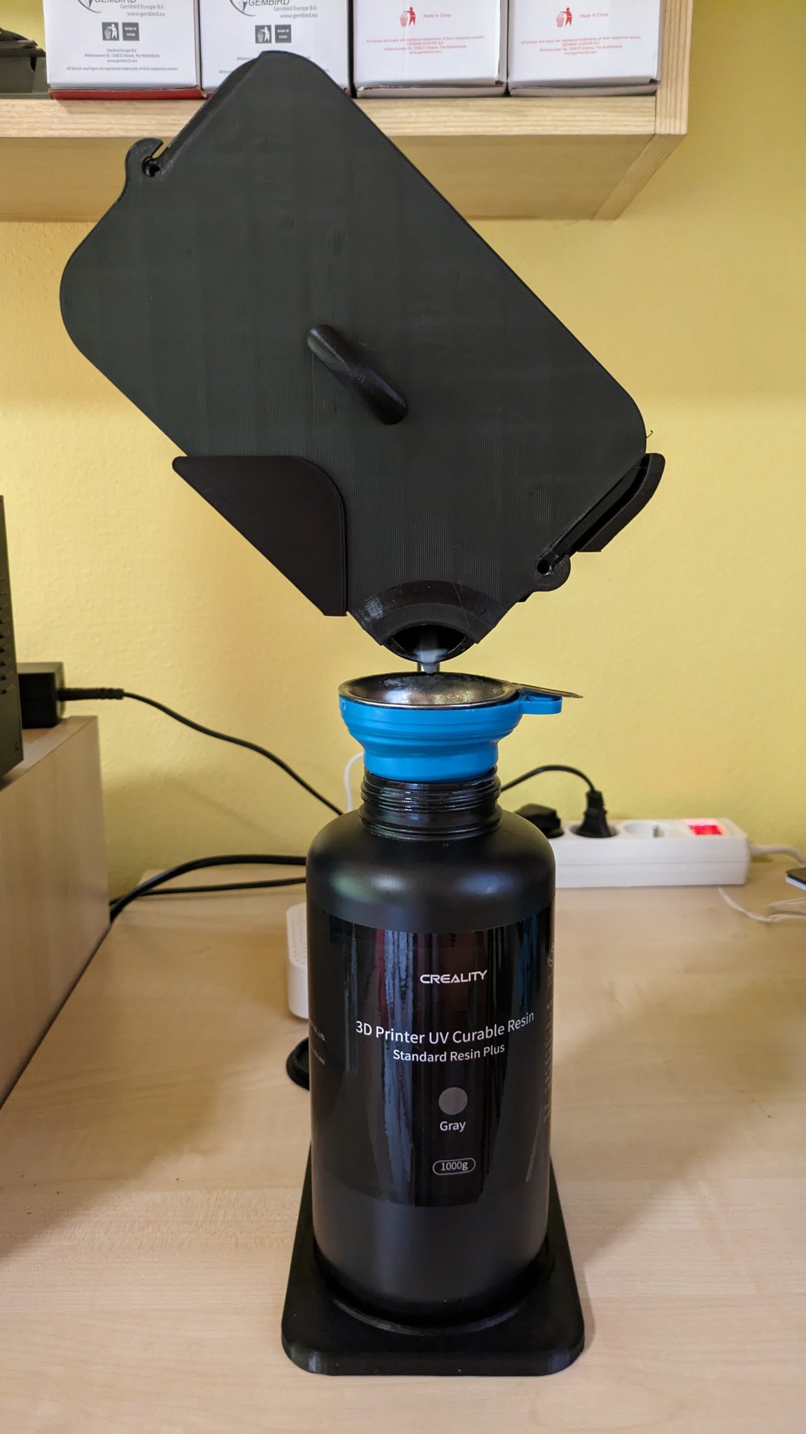 Tiêu đề Vỏ và đế lót thùng nhựa Creality Halot ONE Tóm tắt N