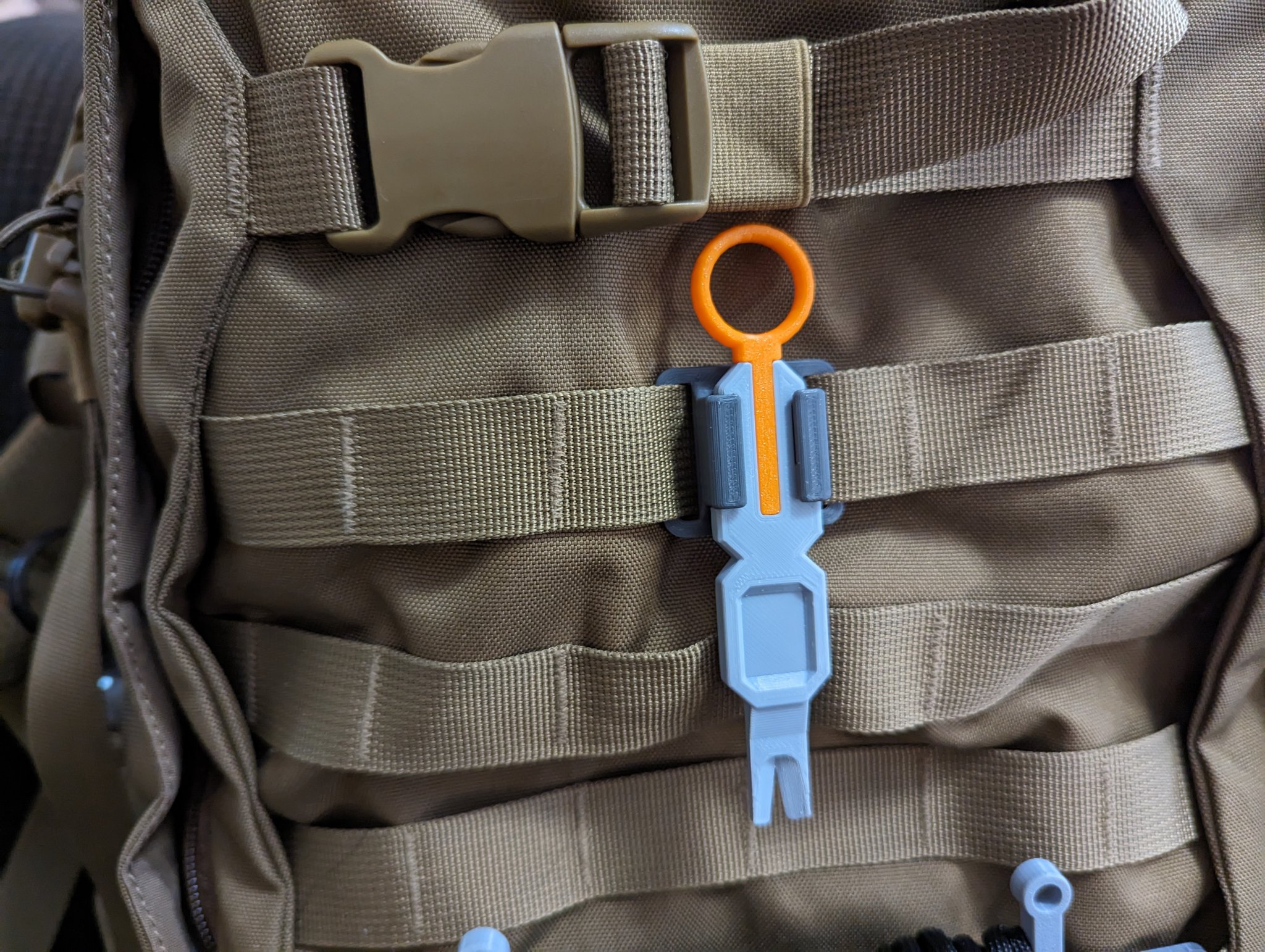 Tiêu đề QUICK-CLIP Công cụ loại bỏ bọ ve Tóm tắt Nội dung