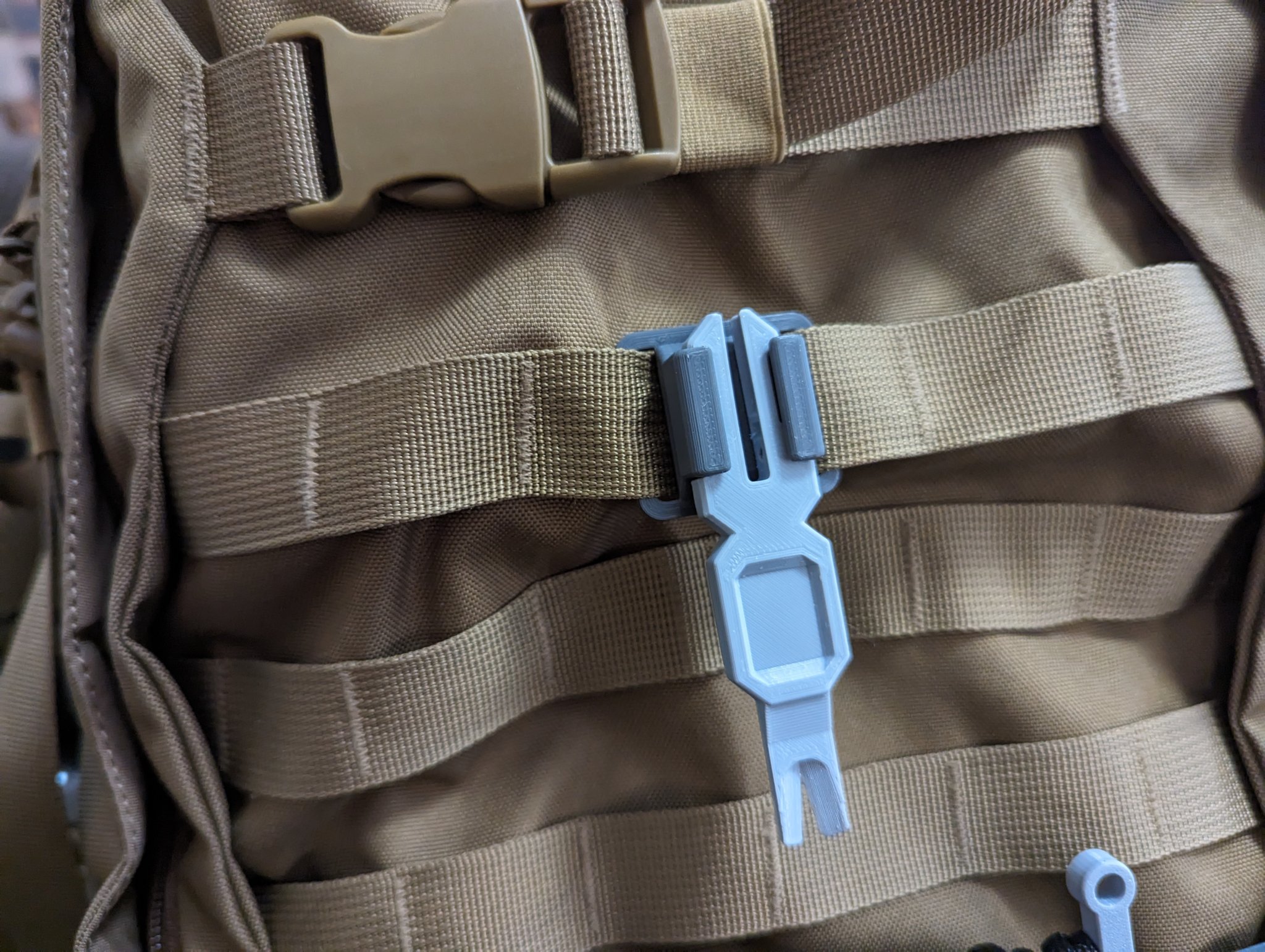 Tiêu đề QUICK-CLIP Công cụ loại bỏ bọ ve Tóm tắt Nội dung