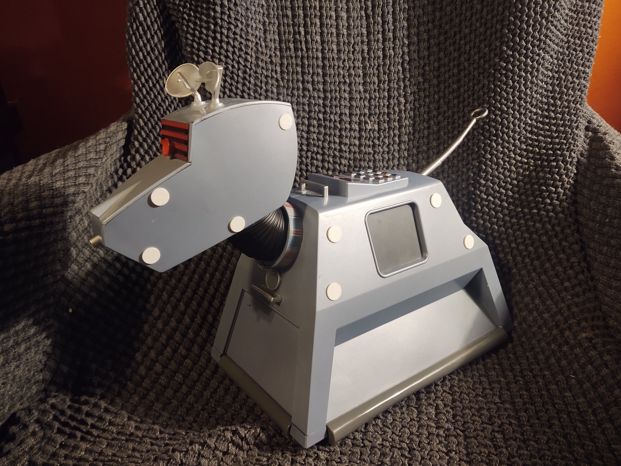 Doctor Who - K9 - Plug