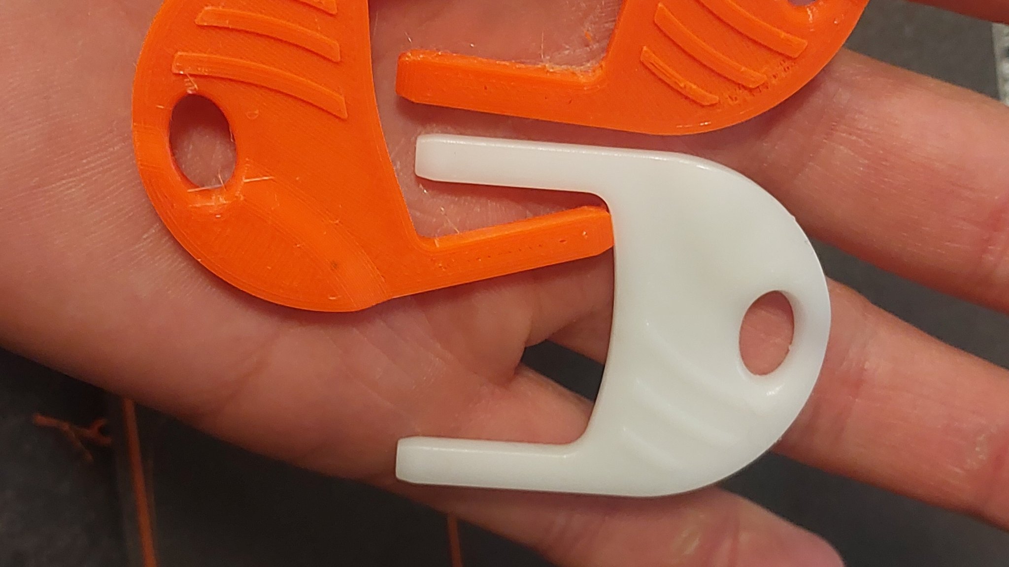 Tiêu đề Chìa khóamở hộp khăn giấy Merida Tóm tắt Đây lại