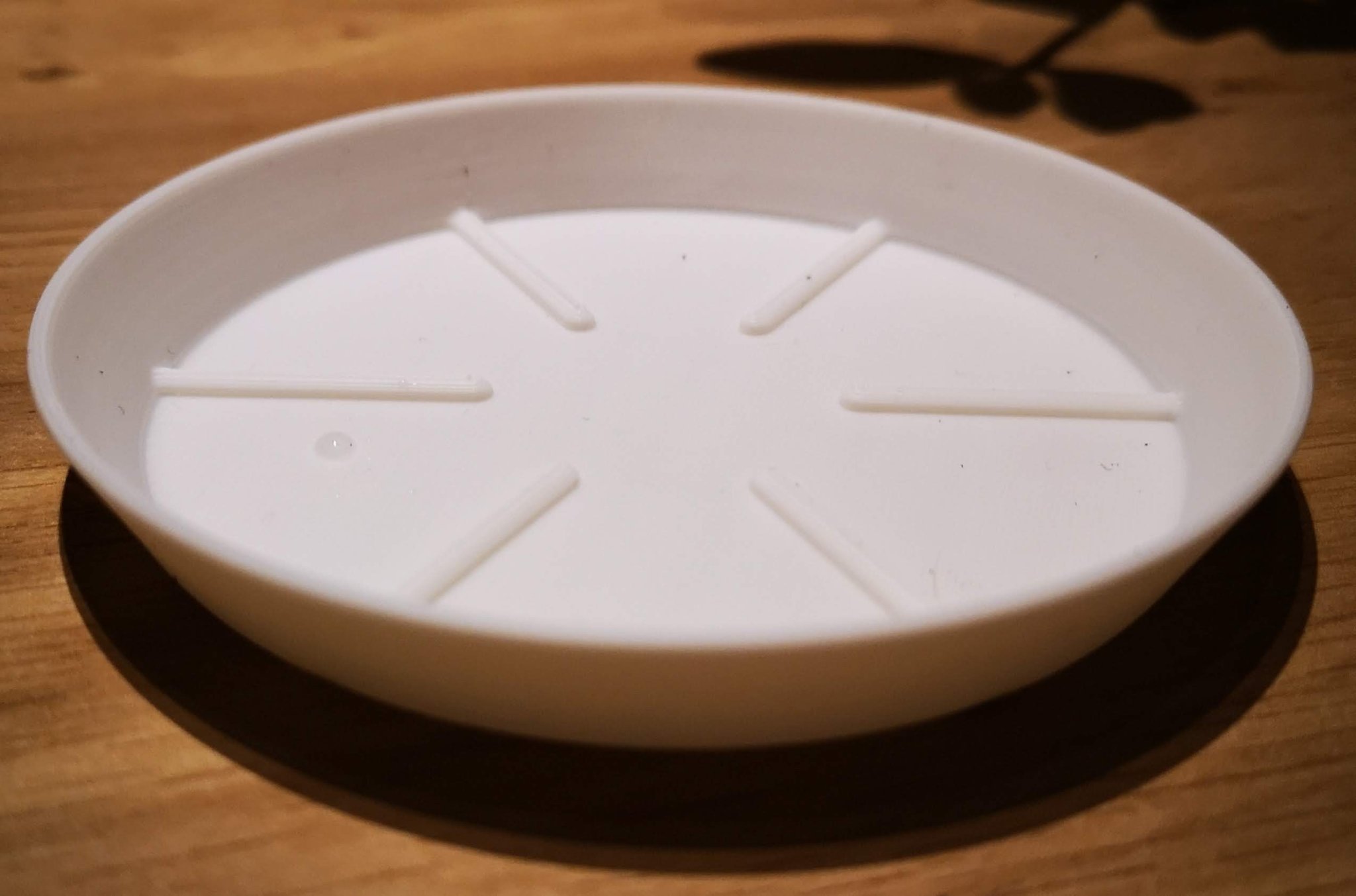 Tiêu đề AquaGuard Custom Saucer The Ultimate Plant Base Creator Tóm tắt