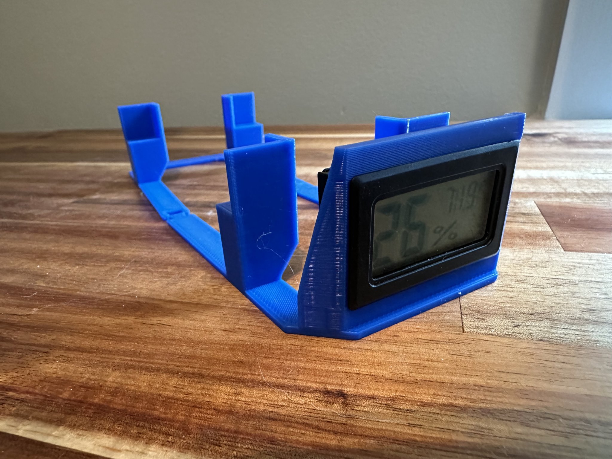 Tiêu đề Hộp đựng dây tóc hộp ngũ cốc Plastic House Tóm tắt