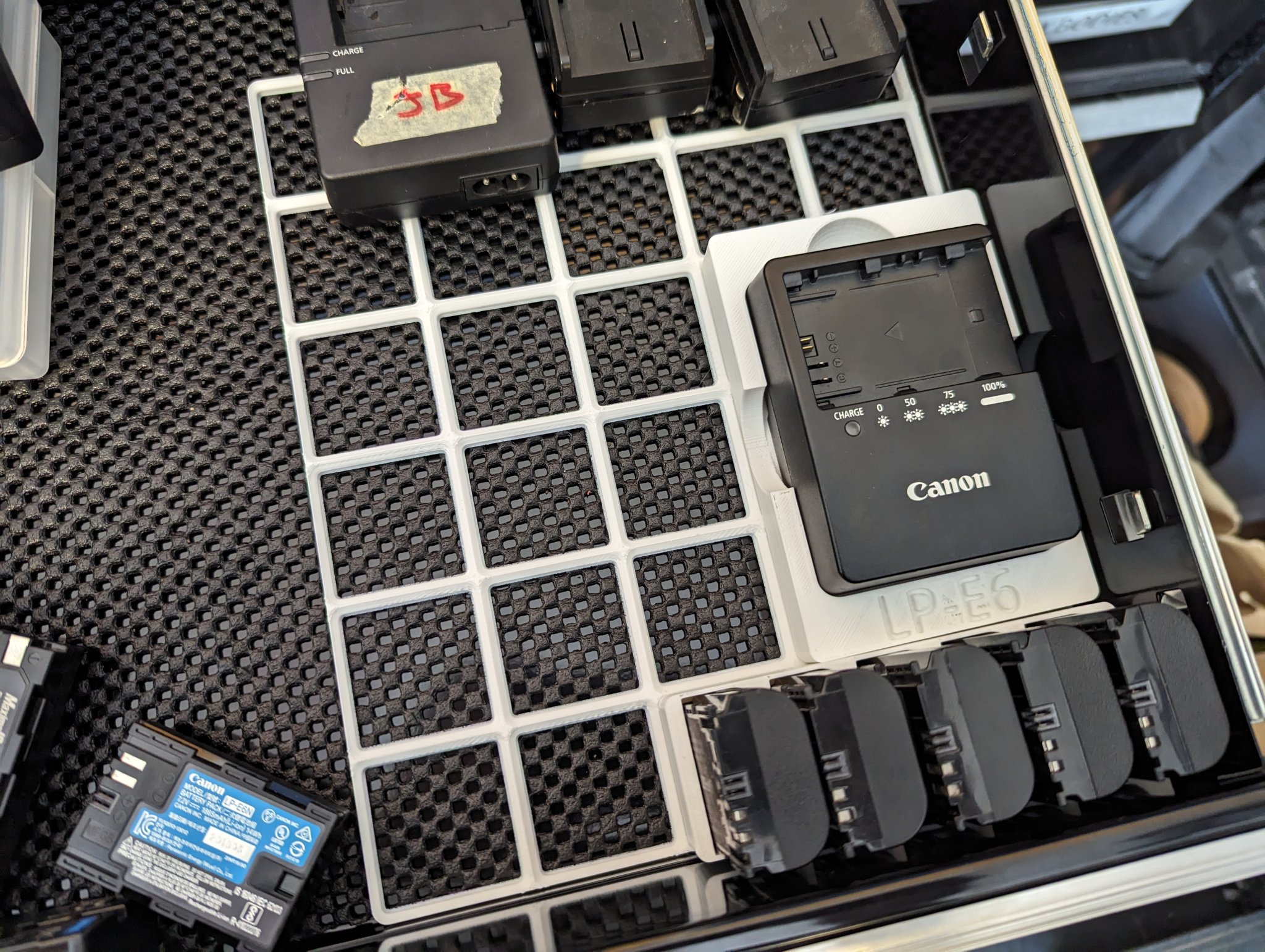 Tiêu đề Canon LC-E6 LP-E6 Charger - Gridfinity Tóm tắt LC-E6 tương