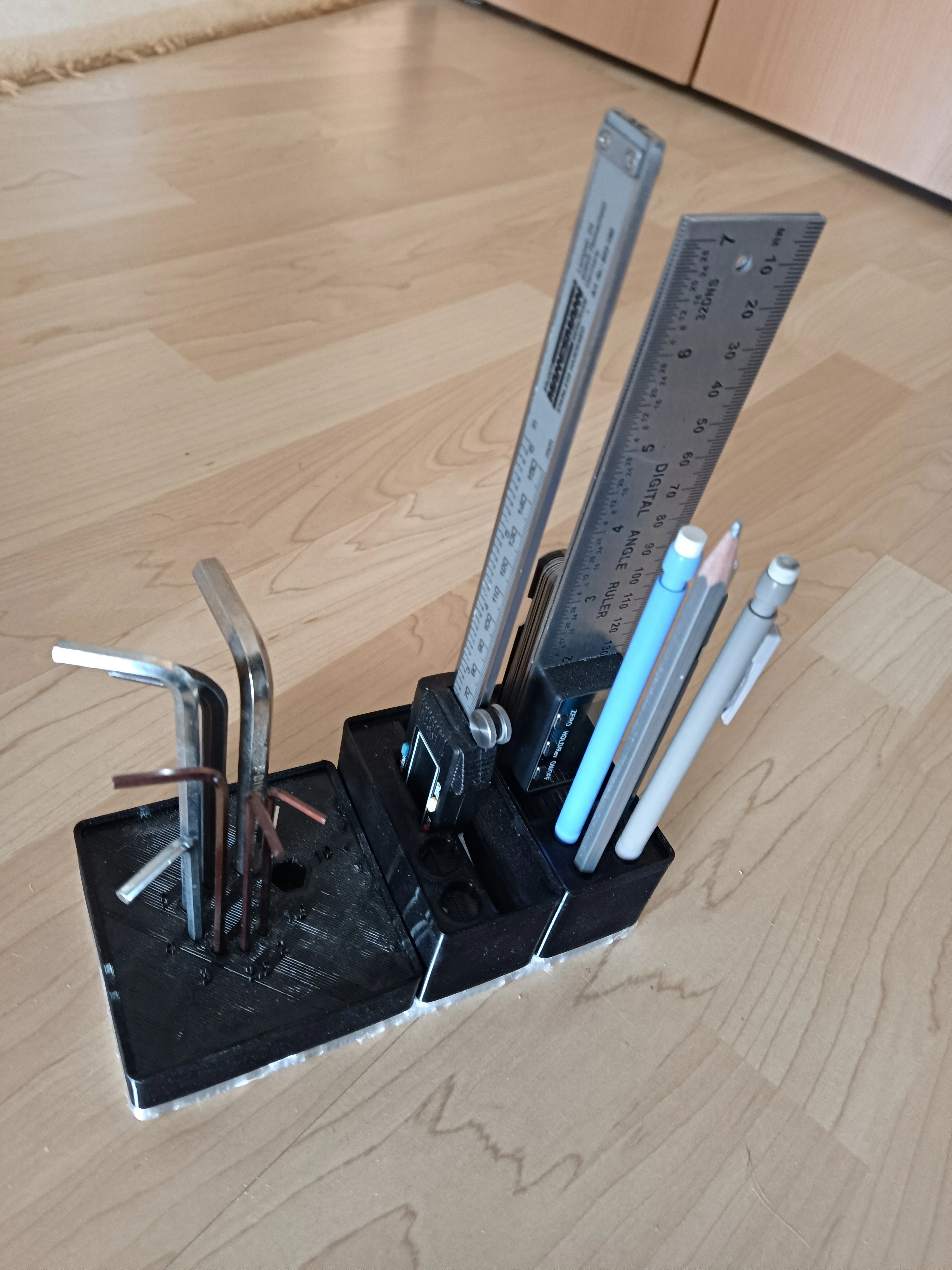 Tiêu đề Giá đỡ máy đo góc bút chì và máy đo độ dày cho Gri