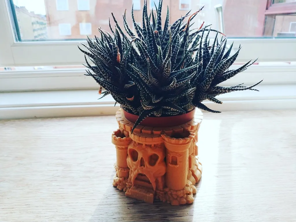 Chậu Trồng Hoa/Cây Cảnh