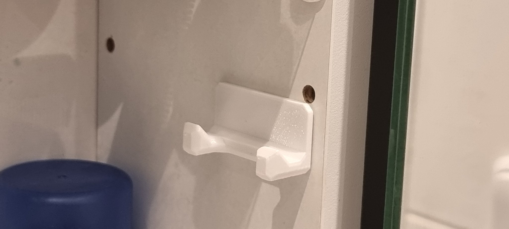 Kệ Để Dao Cạo Gillette Siêu Tiện Lợi