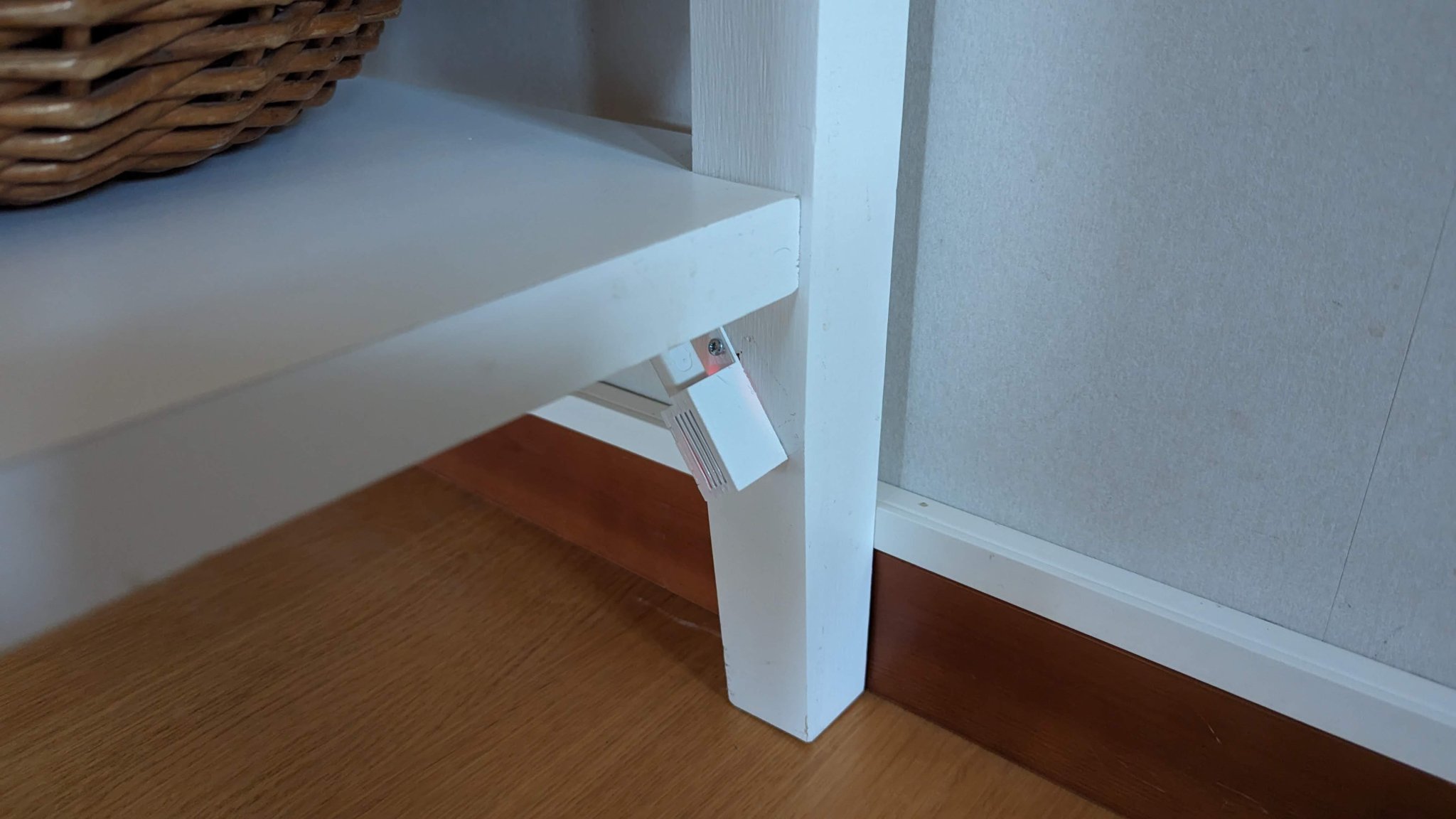 Tiêu đề Case cho ESP32 C3 Super Mini và LD2410C - Remix Tóm tắt Kích