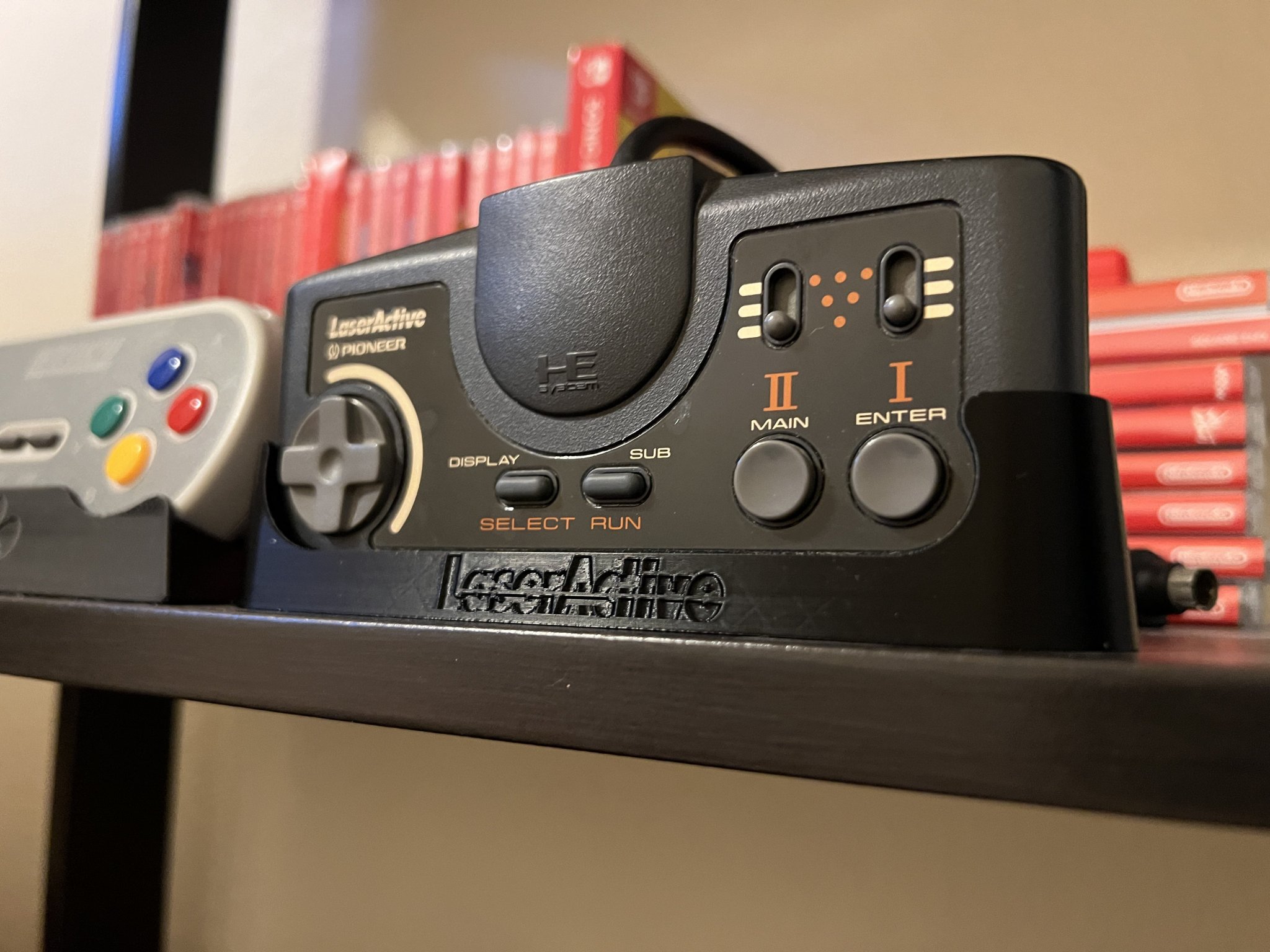 PC Engine Controller display stand (+cable holder)