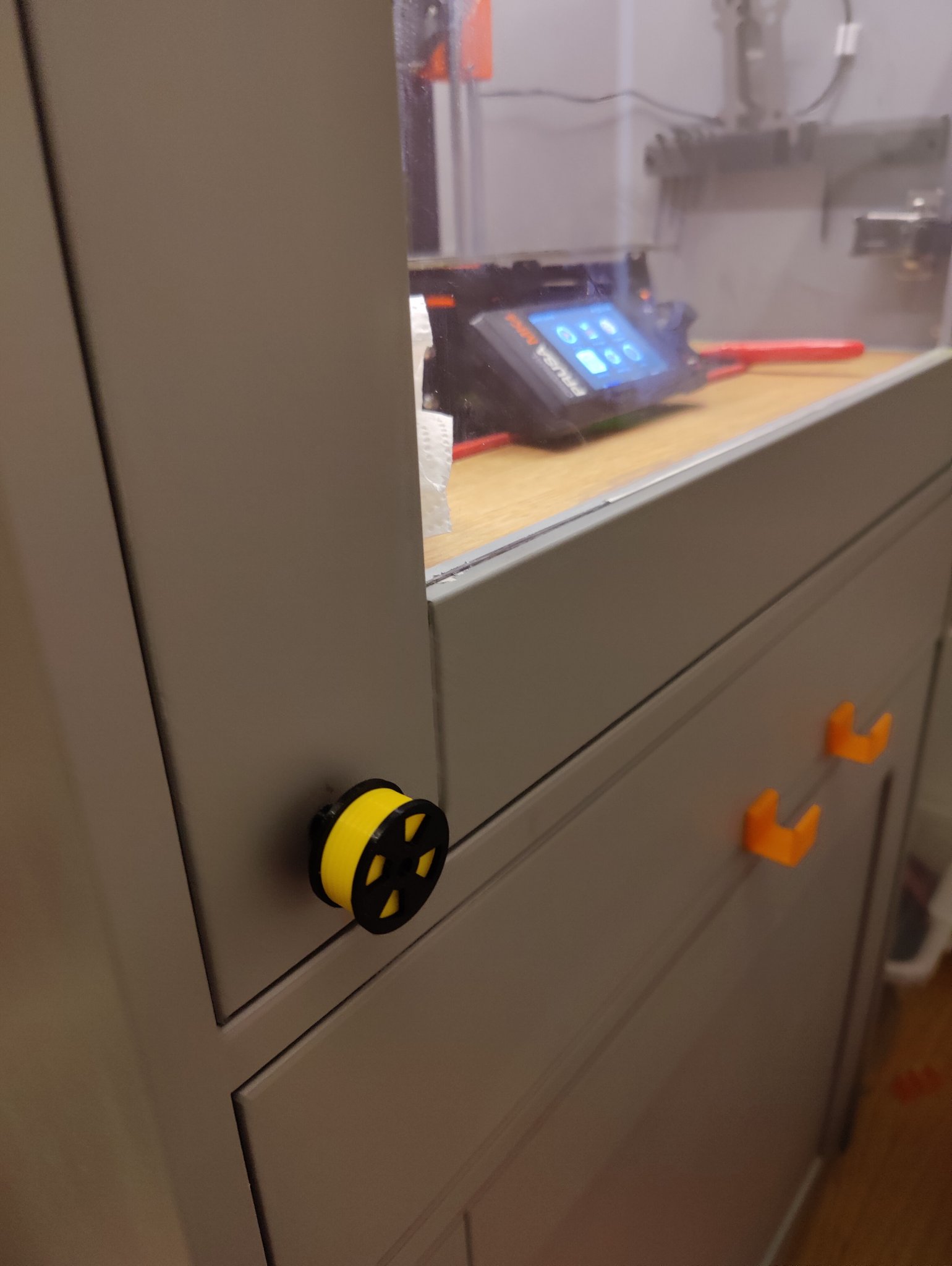 Tiêu đề Cuộn dây tóc - núm cửa Tóm tắt Một chiếc núm vặn