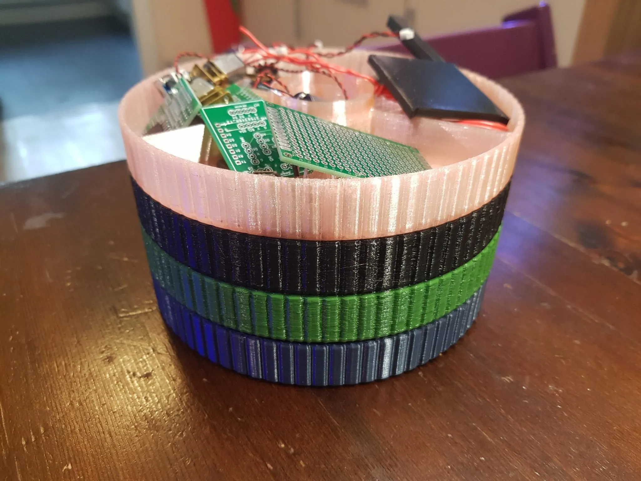 Hộp Đựng Linh Kiện Điện Tử Có Thể Xếp Chồng