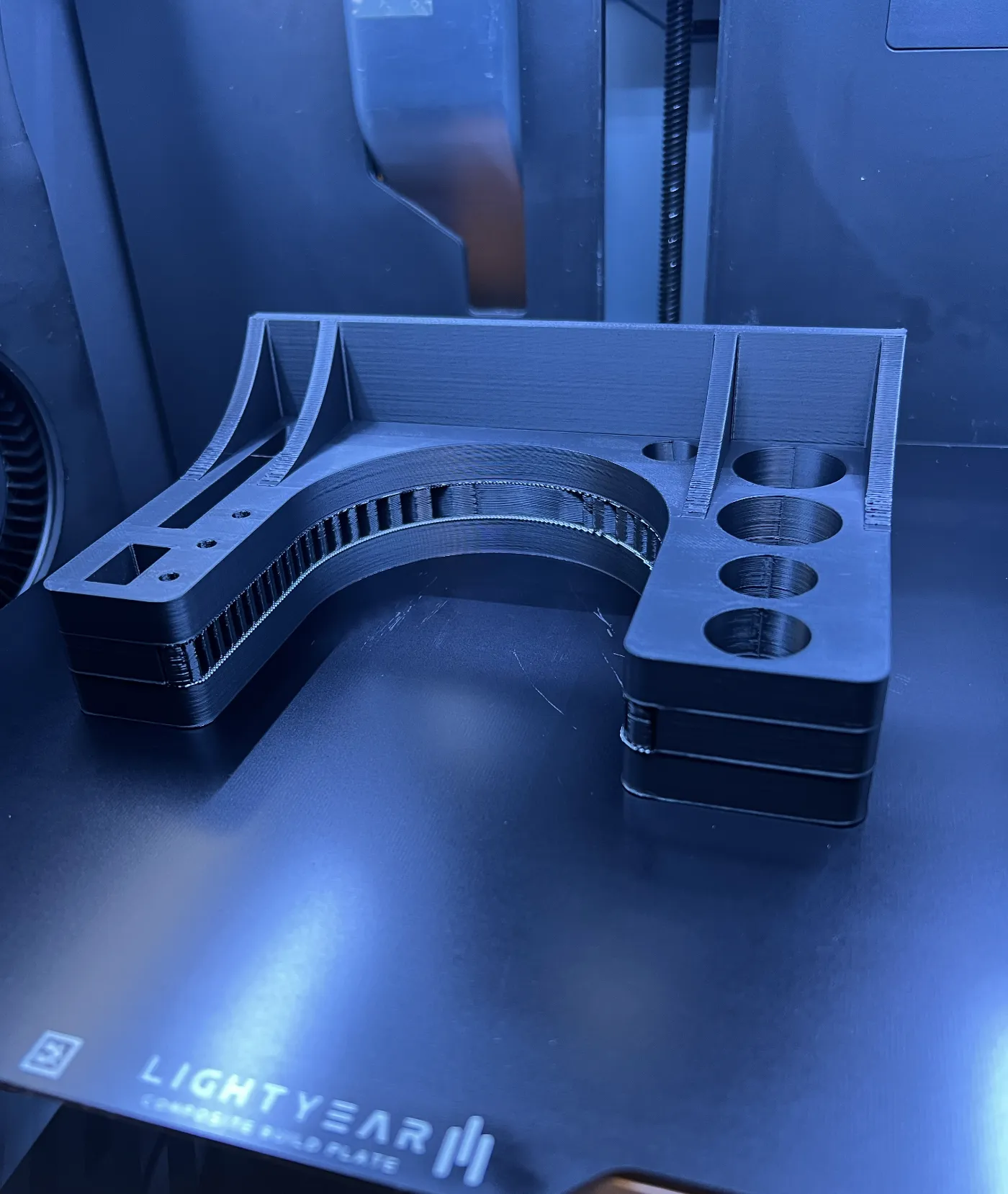 Tiêu đề Giá đỡ đầu công cụ Dillon 650750 cho Tường lưu trữ