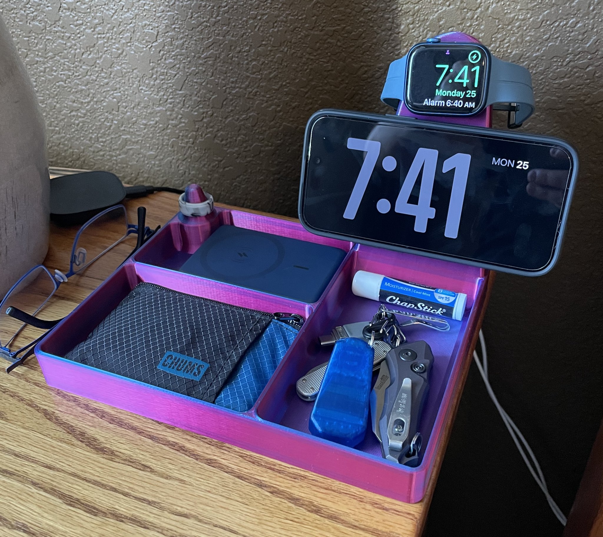 EDC Tray StandBy Mode MagSafe iPhone and Apple Watch Stand