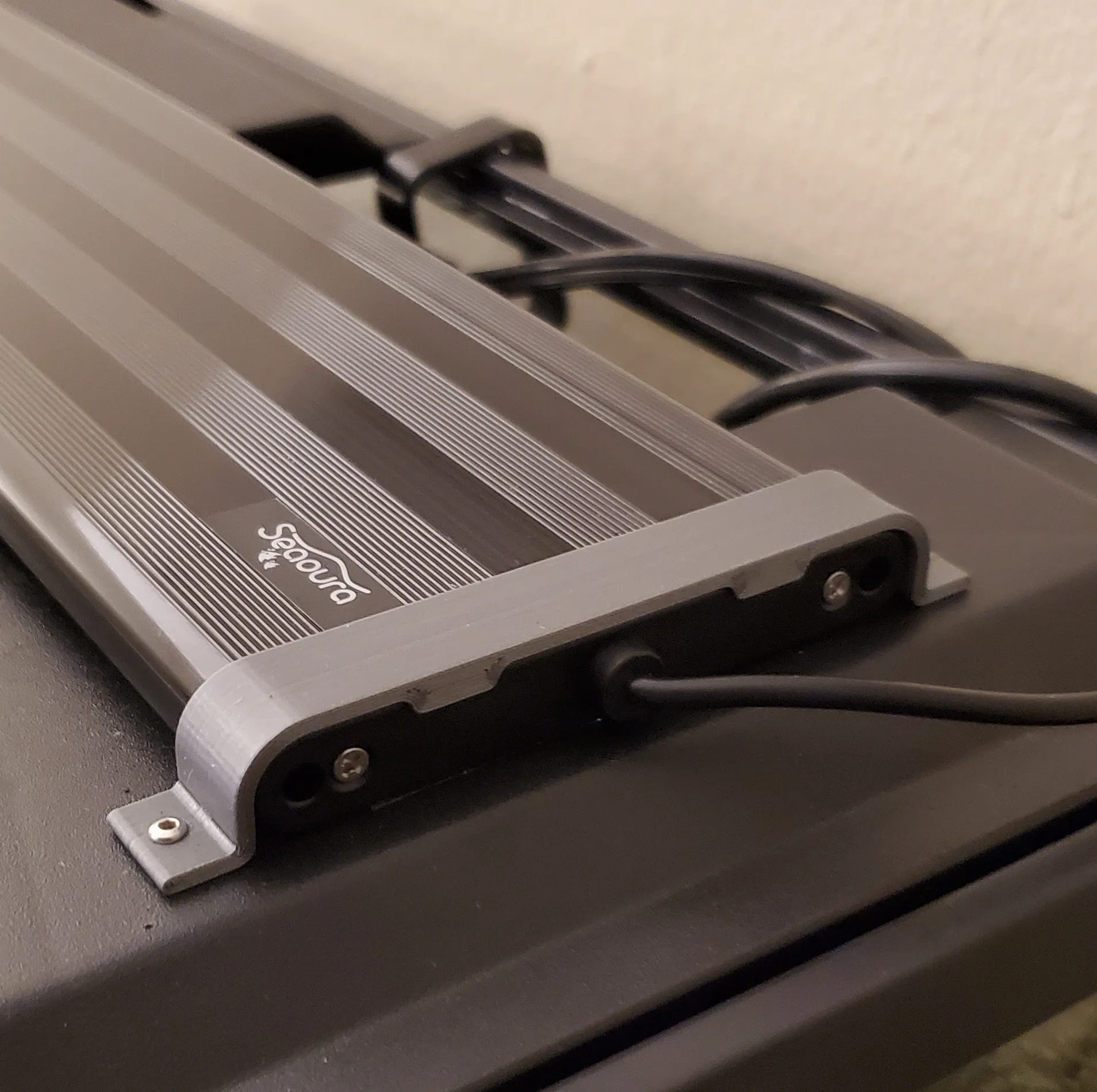 Pát Kẹp Đèn LED Seaoura