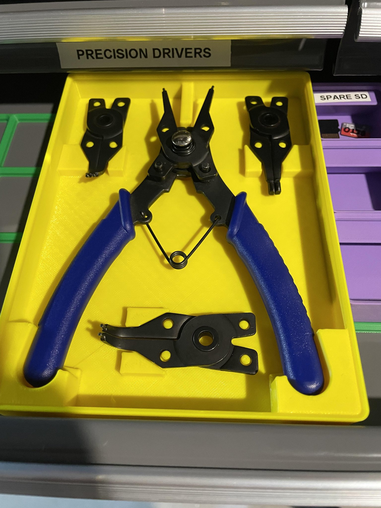 Kinchrome Circular Pliers Gridfinity Bin