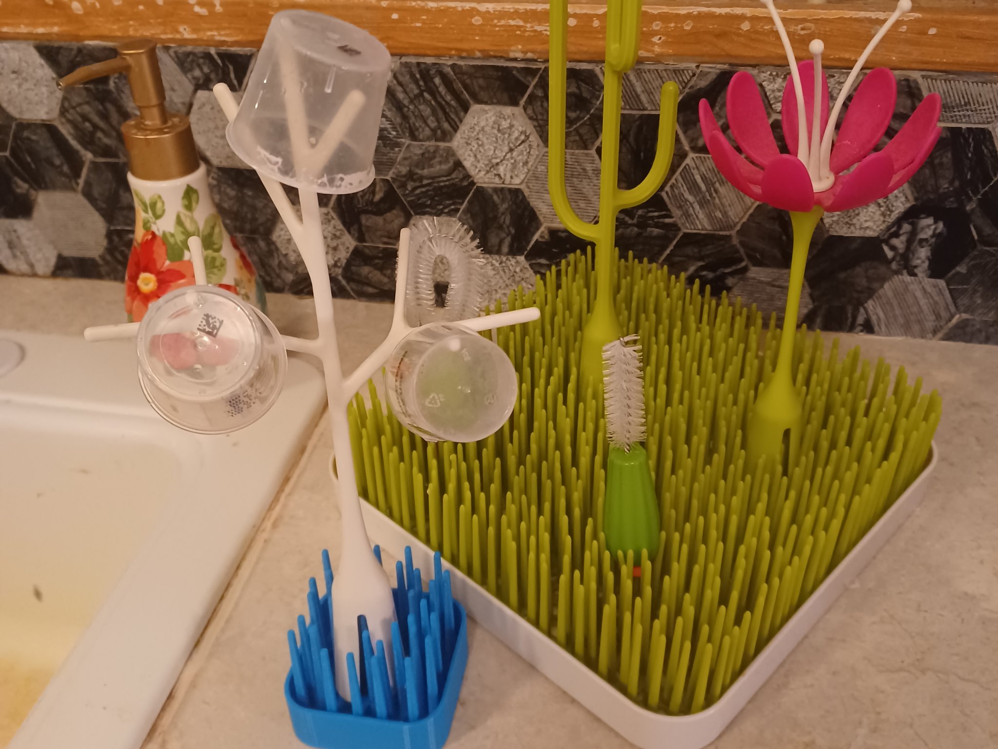 Giá Phơi Thảo "Kiểu" Boon - Đế Phơi Khô Trên Mặt Bếp Kèm Phụ Kiện