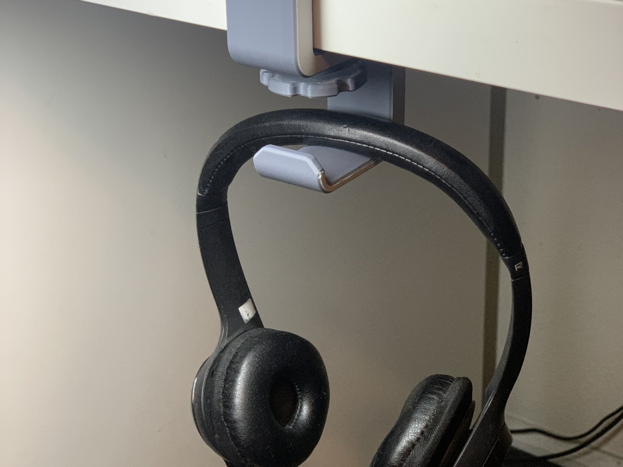 Tiêu đề Móc treo tai nghe - Gắn dưới bàn có kẹp vít Tổng hợ