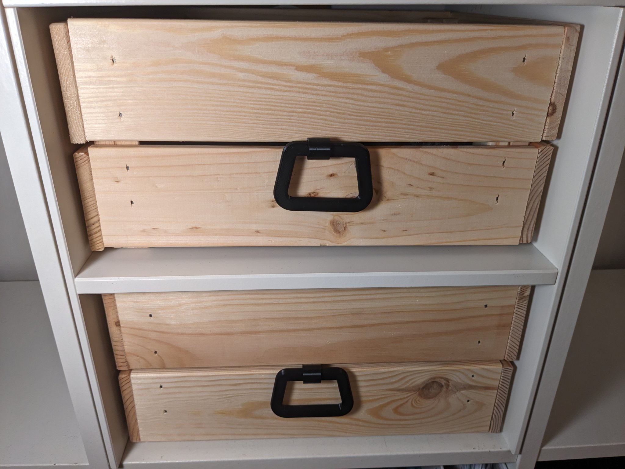 Tiêu đề Tay cầm hộp Ikea KNAGGLIG Tóm tắt Một tay cầm đơn gi