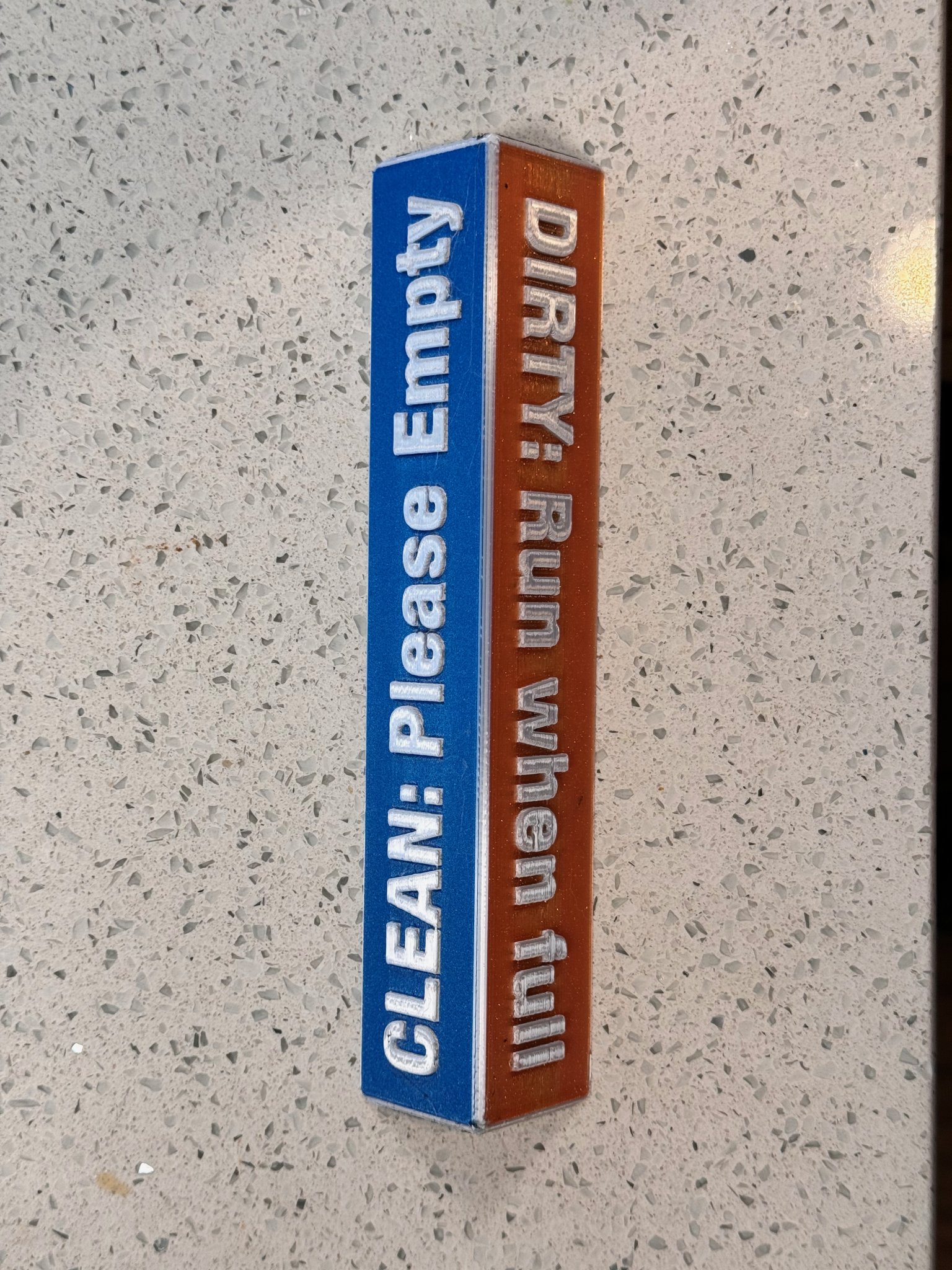 Biển Báo Máy Rửa Chén Prism