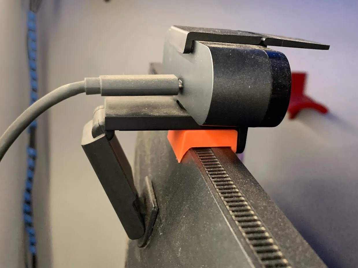 Giá đỡ màn hình Logitech Brio 4K Đơn giản [Dell 22"]