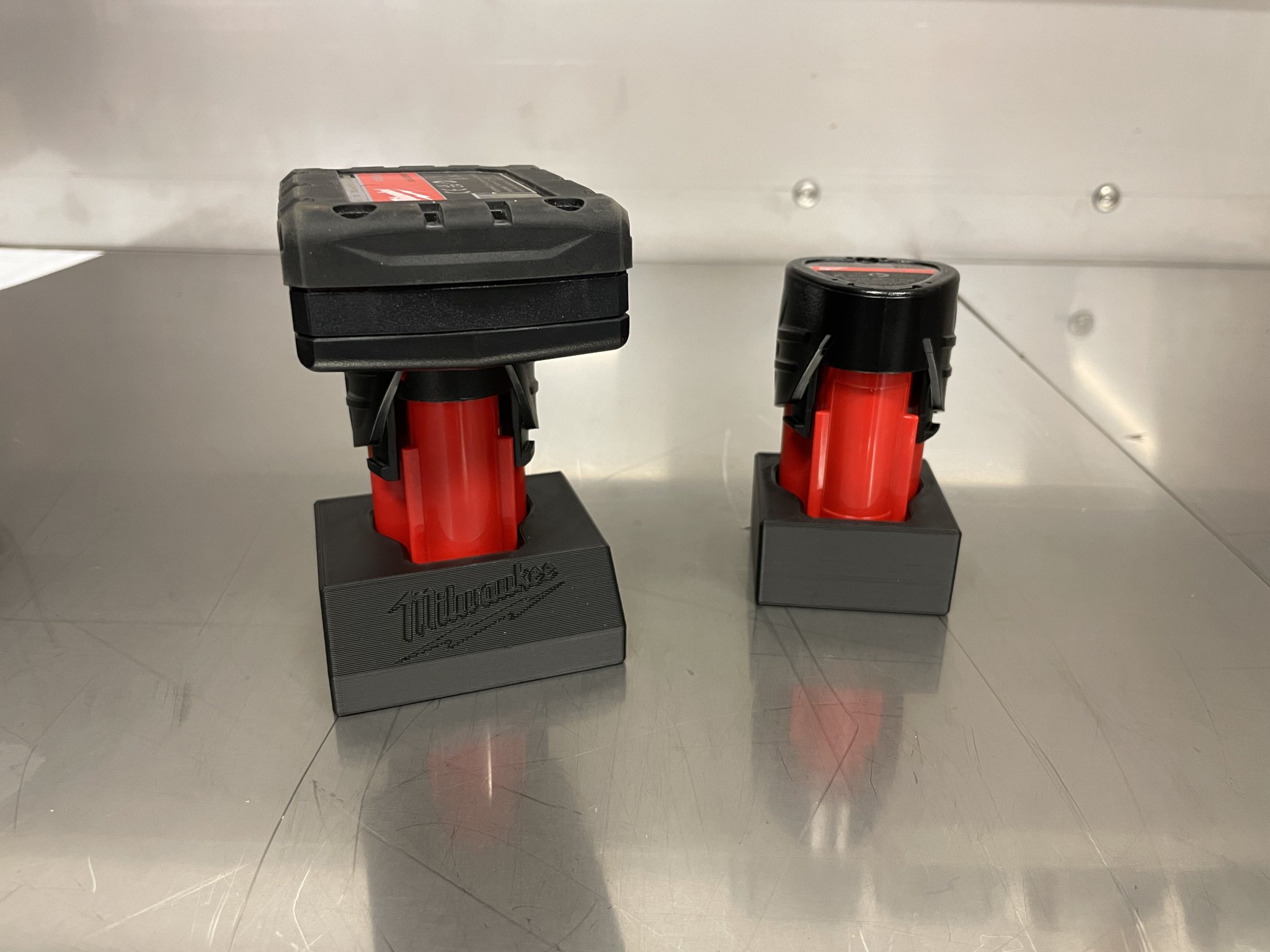 Tiêu đề Giá đỡ pin Milwaukee M12 Tóm tắt Giá đỡ pin Milwaukee