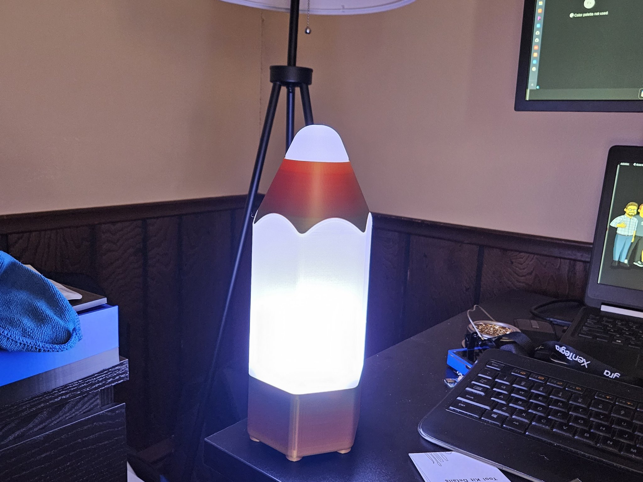 Tiêu đề Đèn bút chì đầy màu sắc WLED Tóm tắt Phiên bản WLE