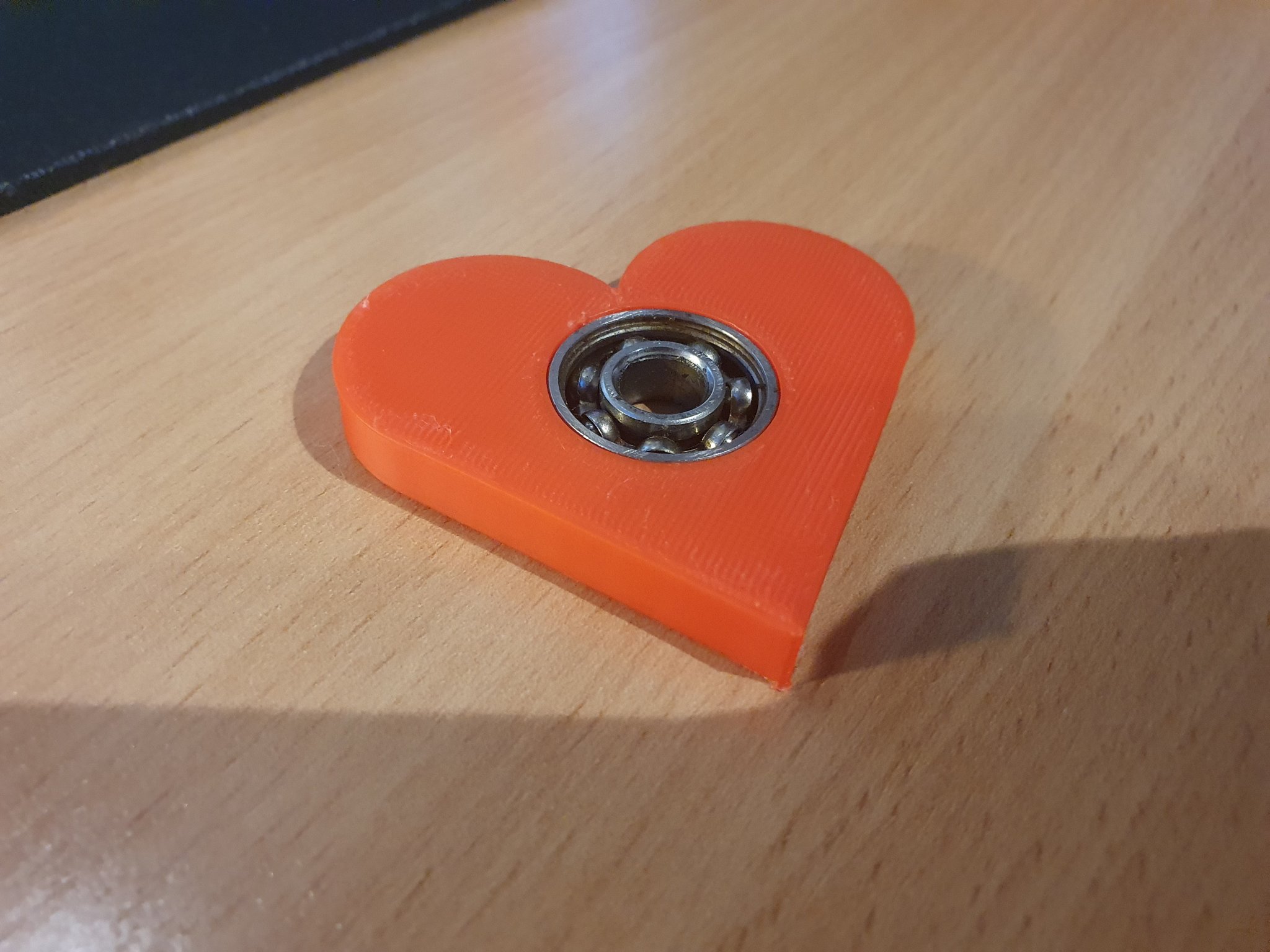 Luv Spinni - Con Quay Fidget Hình Trái Tim