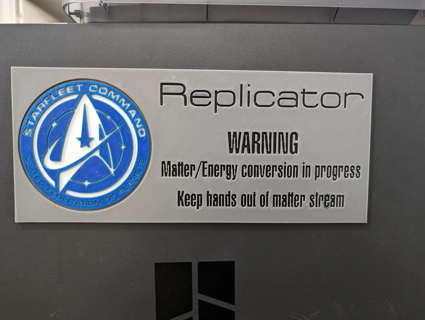 Colorized Star Trek Replicator heat warning badge for printers