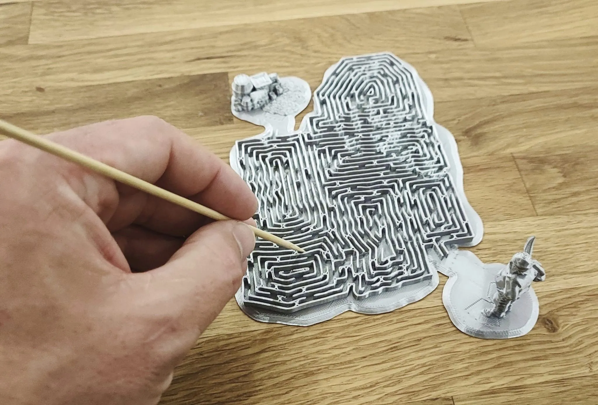 Tiêu đề Pirate Treasure Maze - Board Game Tóm tắt Tôi là một nhà t