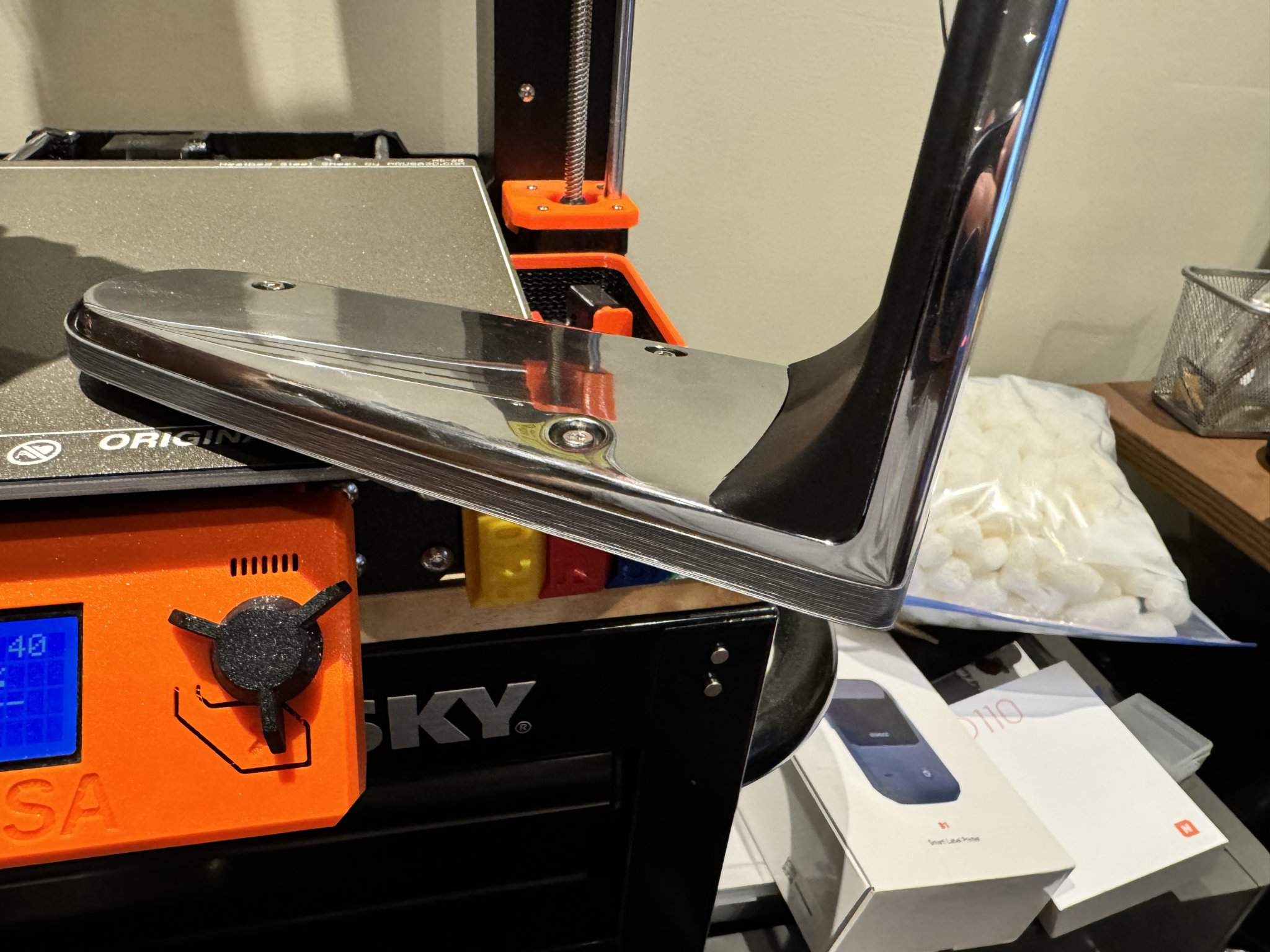 Tiêu đề Tấm gắn băng keo hai mặt cho hộp đựng khăn giấy Simp