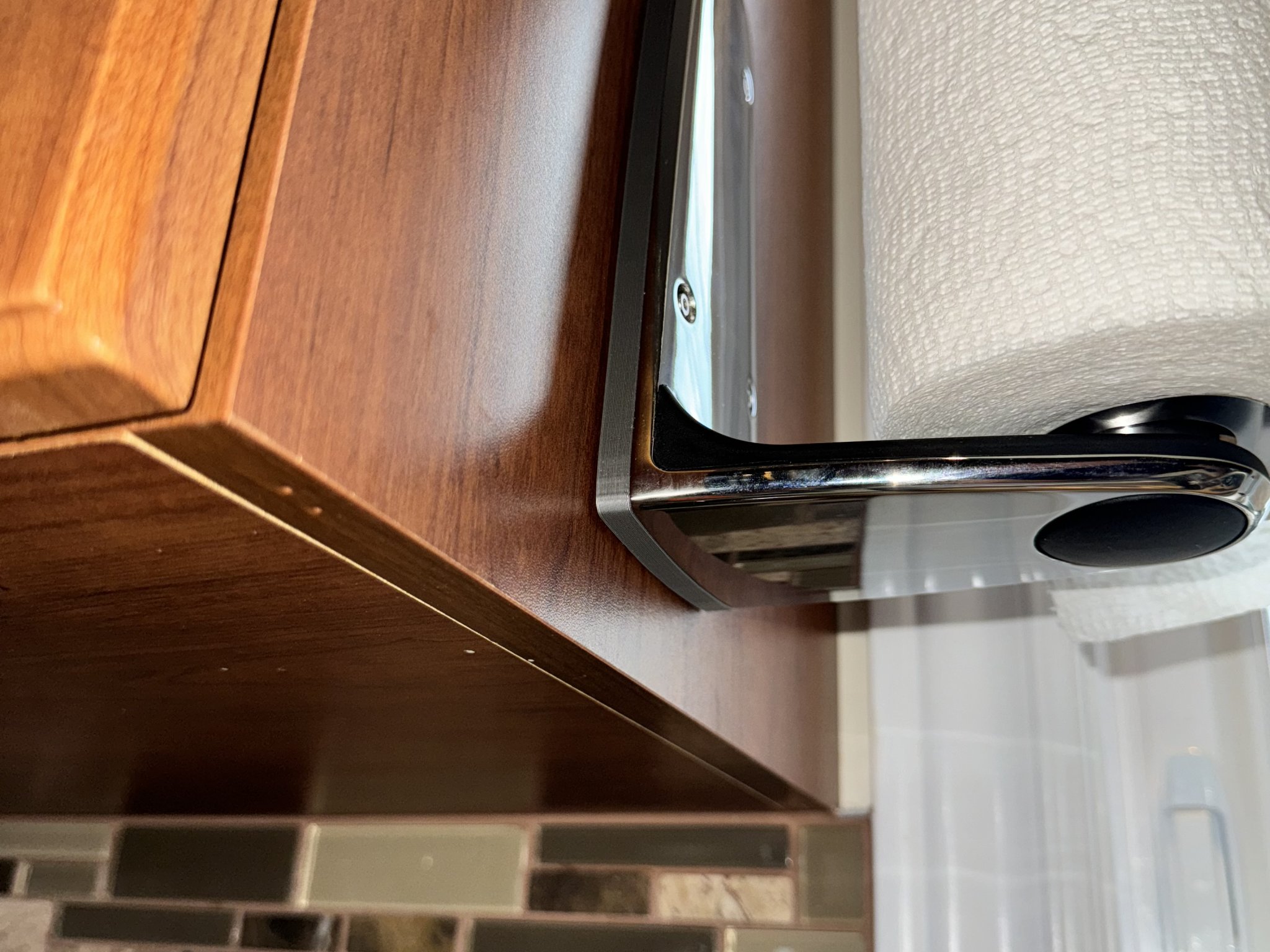 Tiêu đề Tấm gắn băng keo hai mặt cho hộp đựng khăn giấy Simp