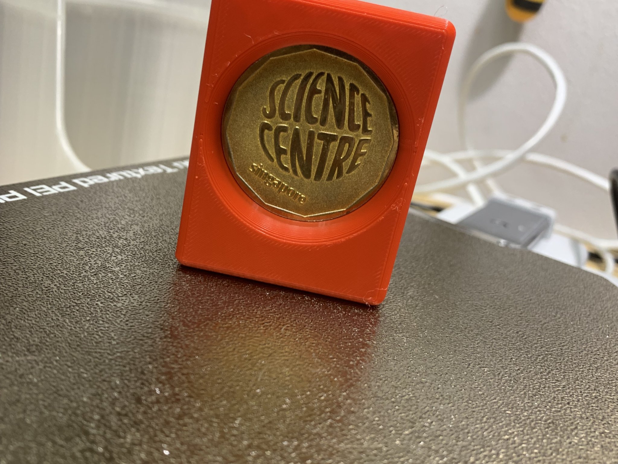 Đế trưng bày kỷ niệm chương