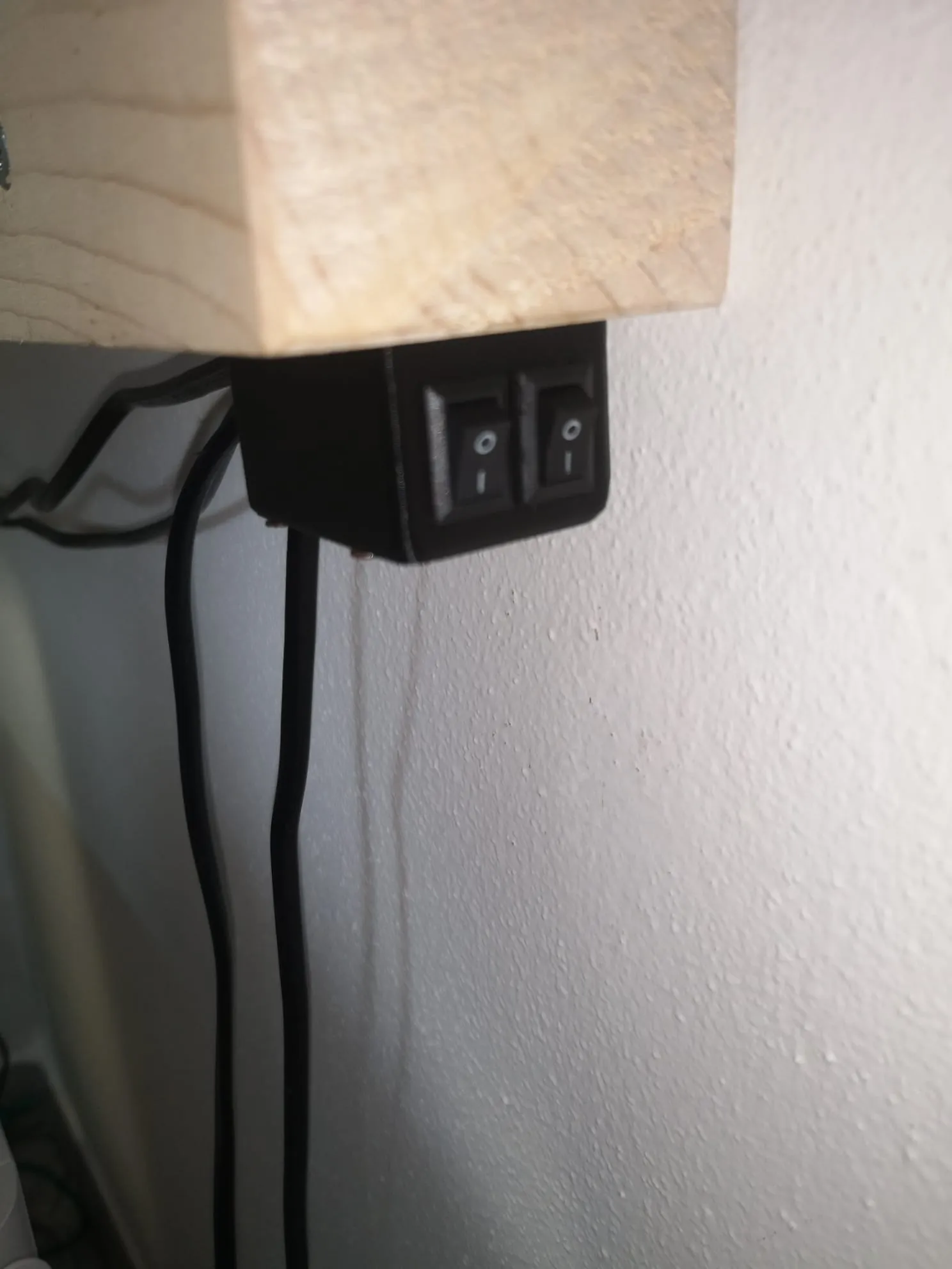 Tiêu đề Ngàm đôi cho switch KCD11 Tóm tắt Ngàm đôi cho 2 switch