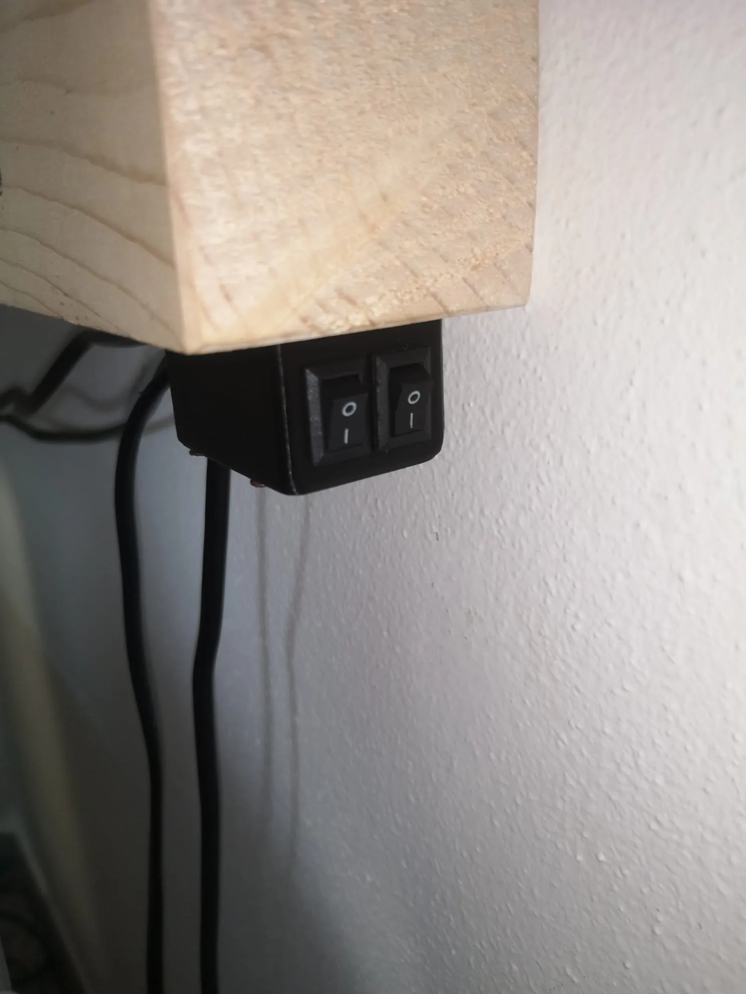 Tiêu đề Ngàm đôi cho switch KCD11 Tóm tắt Ngàm đôi cho 2 switch