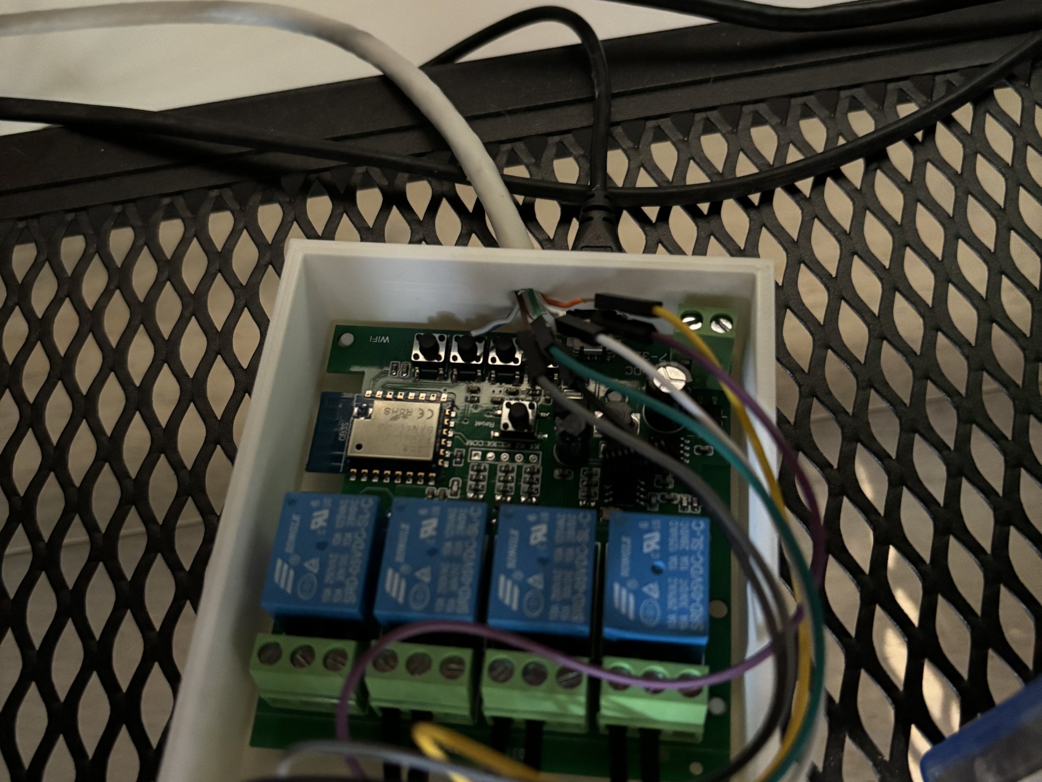 Vỏ hộp cho Relay MHCOZY 4 Kênh