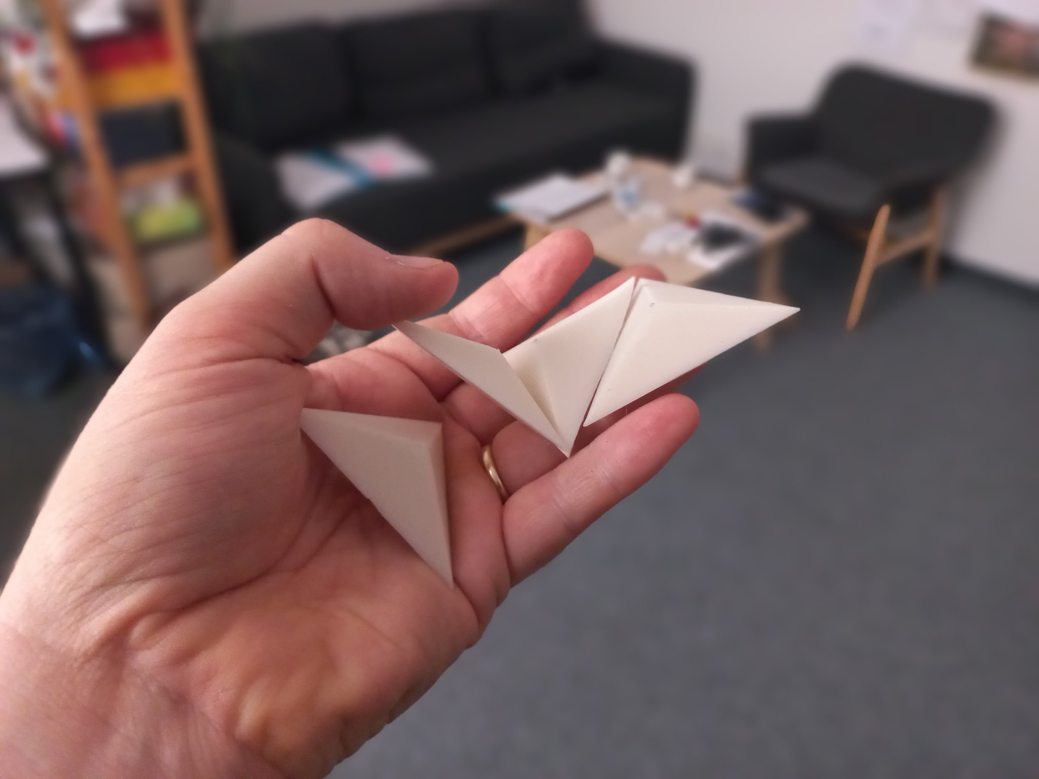 Tiêu đề Mô hình giáo dục tứ diện VSEPR Tóm tắt Một mô hìn