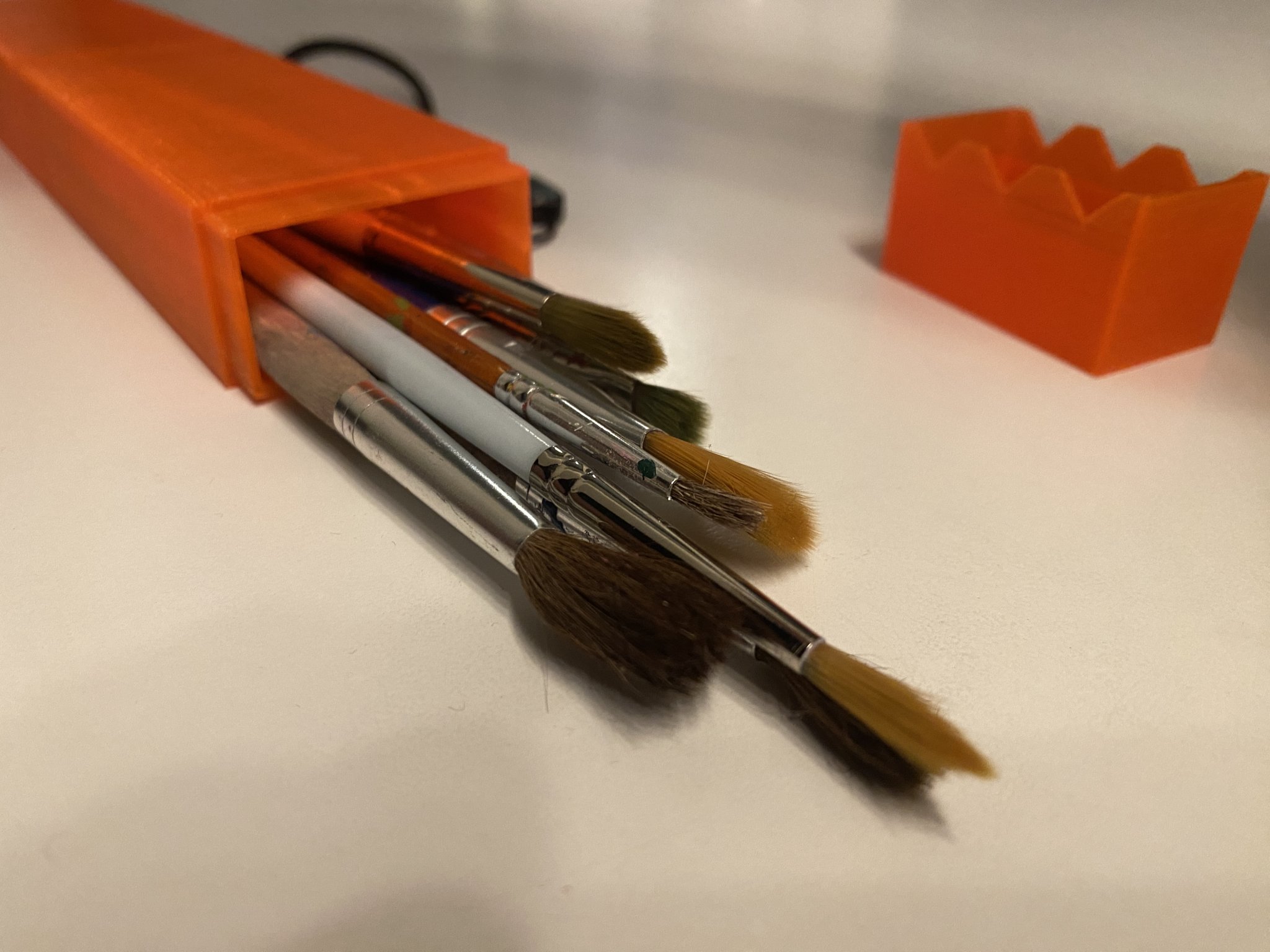 Tiêu đề Máy rung cho cọ sơn Tóm tắt Dễ dàng cất giữ vận